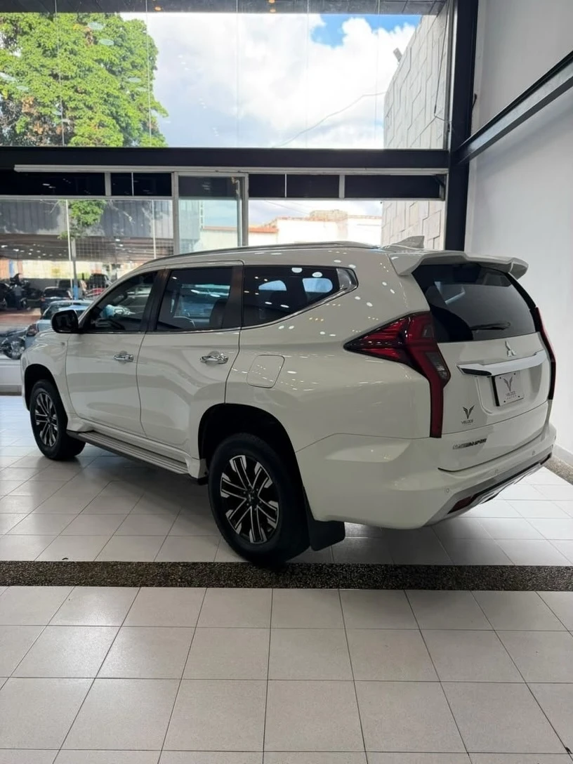2022 Mitsubishi Montero Sport — foto 18