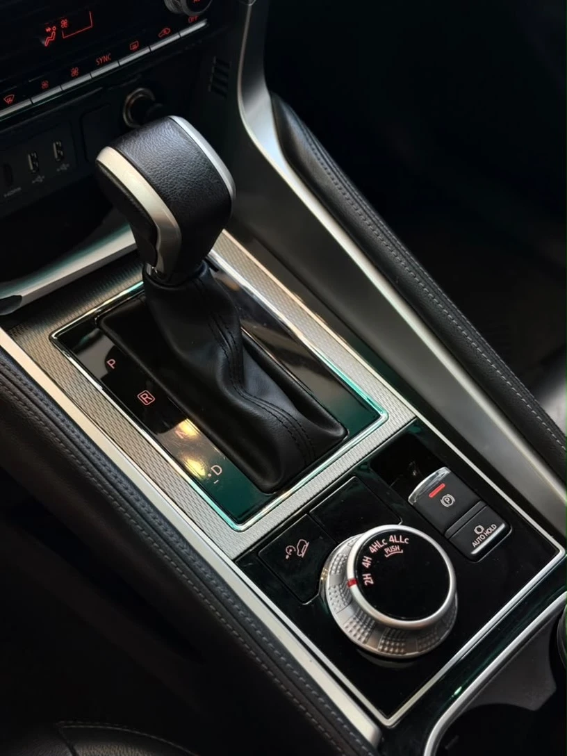 2022 Mitsubishi Montero Sport — foto 17