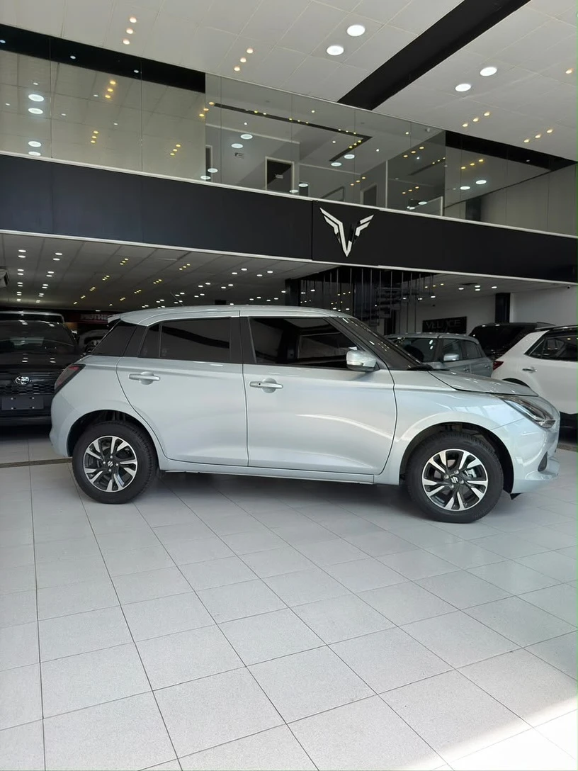 2026 Suzuki Swift GLX — foto 3