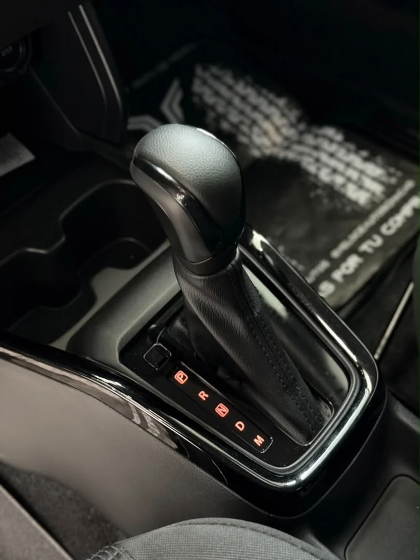 2026 Suzuki Swift GLX — foto 12