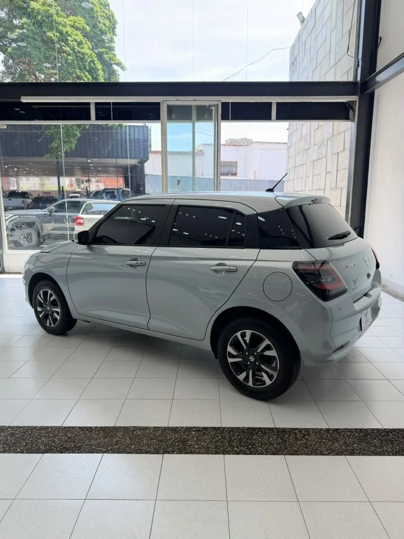 2026 Suzuki Swift GLX — foto 16