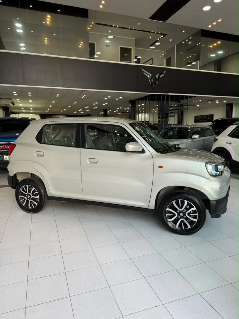 2026 Suzuki S-Presso — foto 2