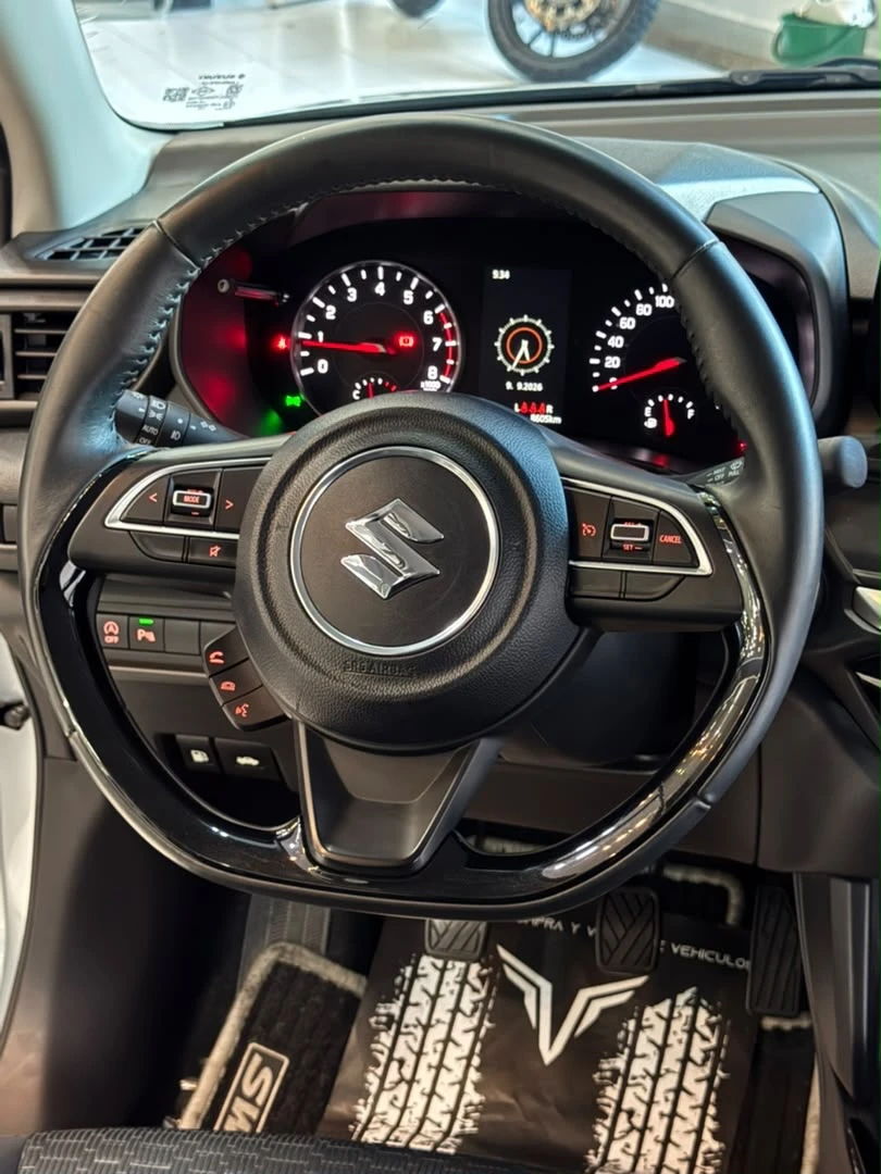 2025 Suzuki Swift — foto 11