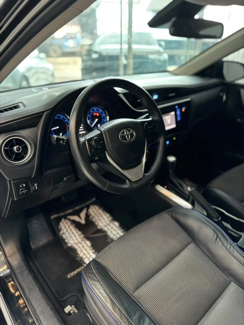 2018 Toyota Corolla SE — foto 5