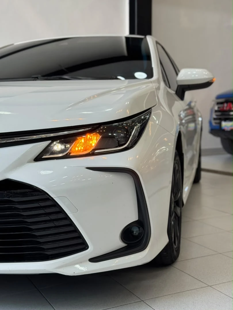 2025 Toyota Corolla D4T — foto 4