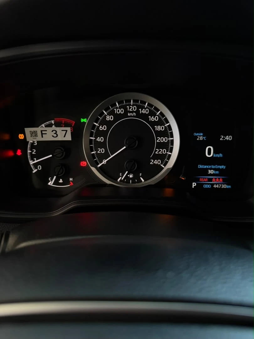2025 Toyota Corolla D4T — foto 9