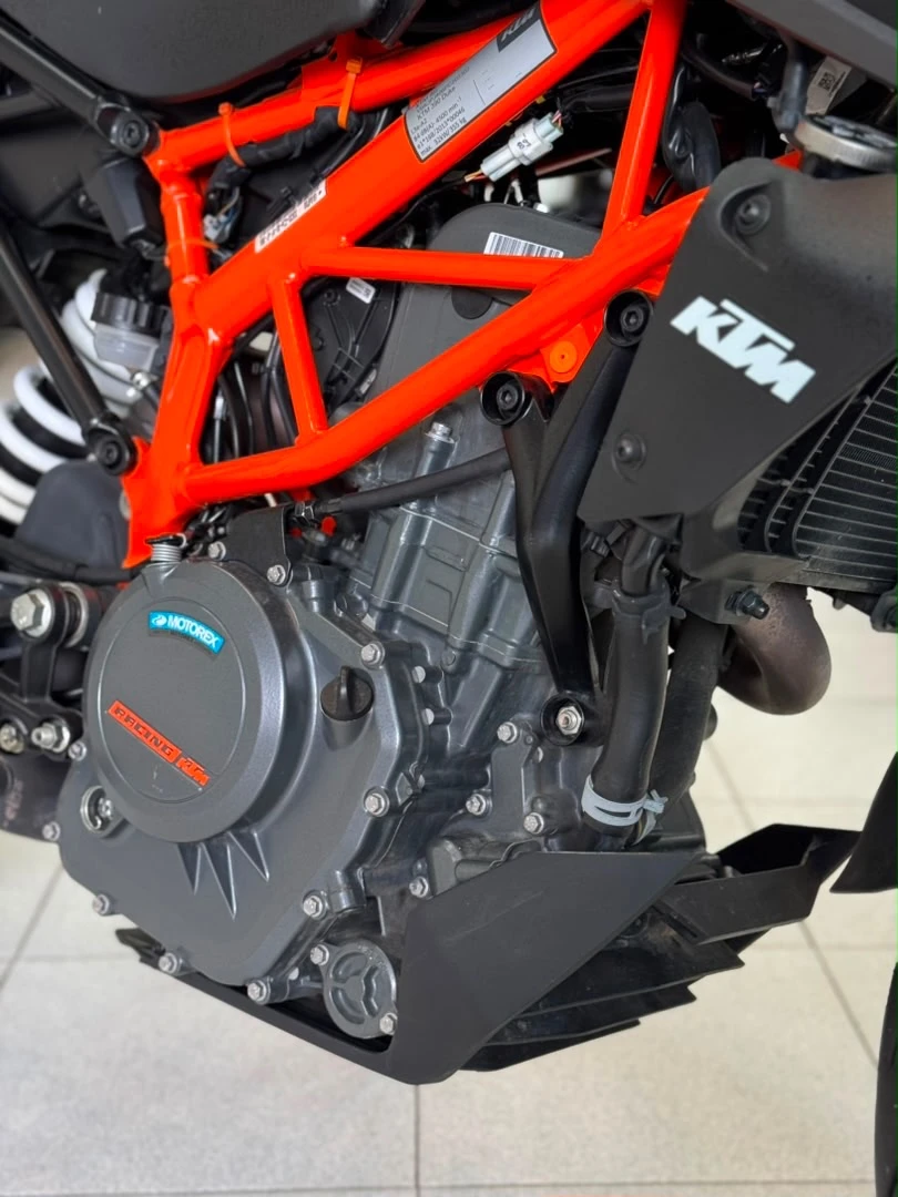 2023 KTM Duke 390 — foto 7