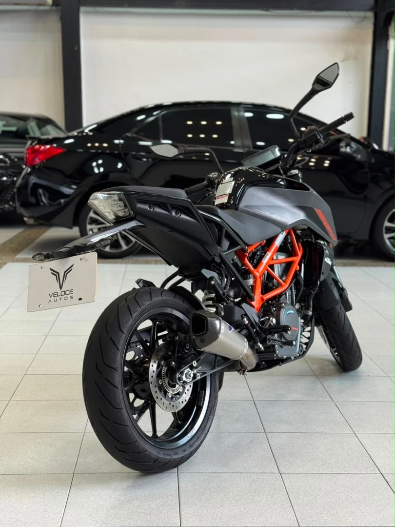 2023 KTM Duke 390 — foto 3