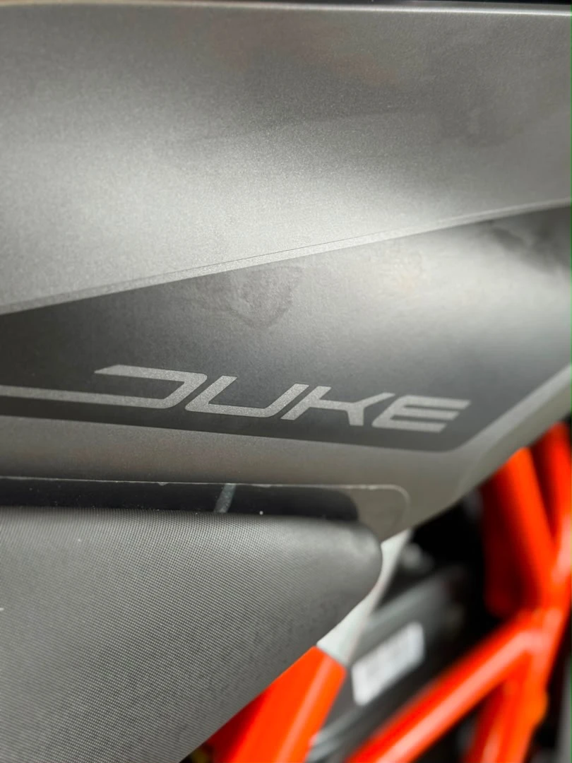 2023 KTM Duke 390 — foto 12