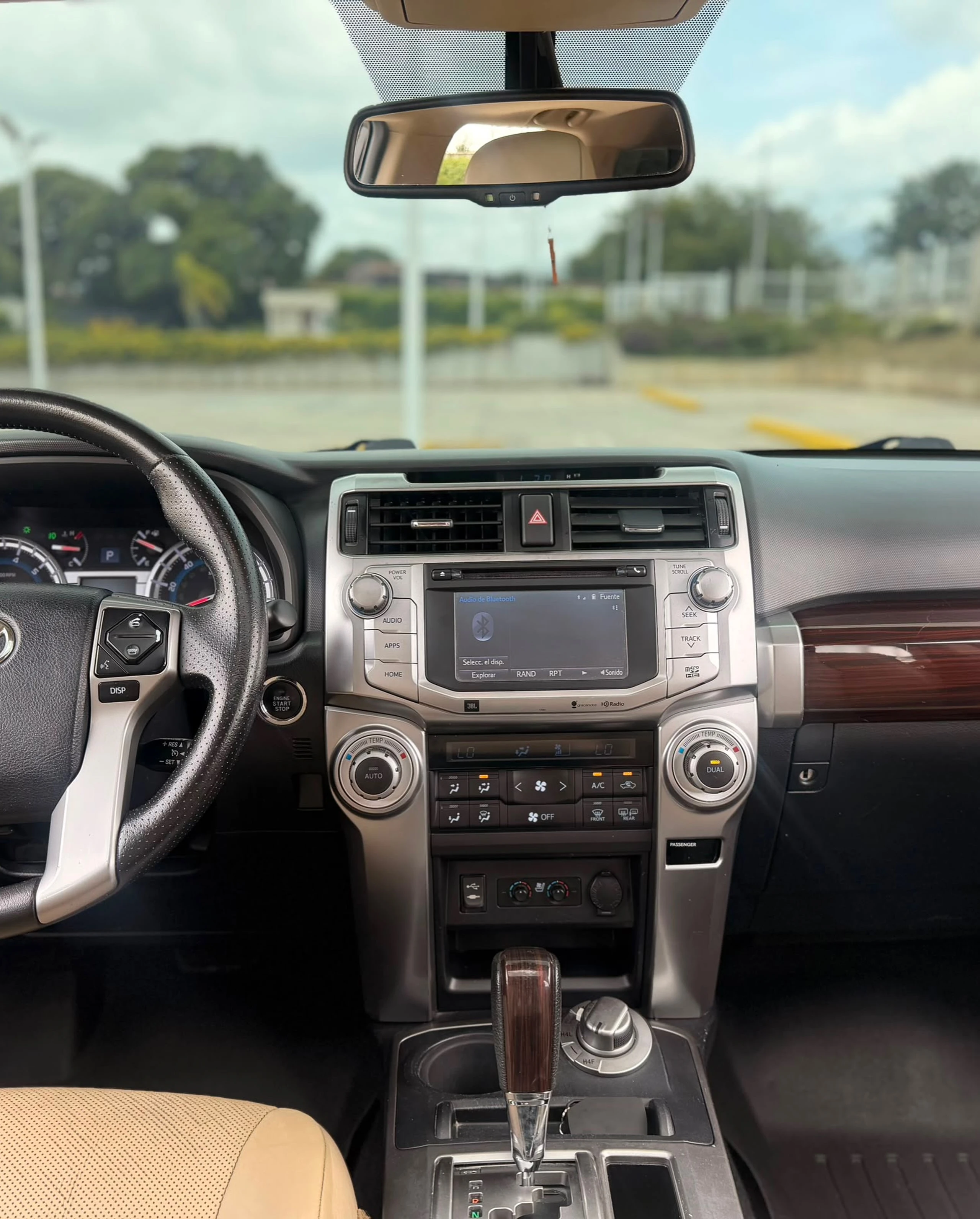 2015 Toyota 4Runner LIMITED — foto 6
