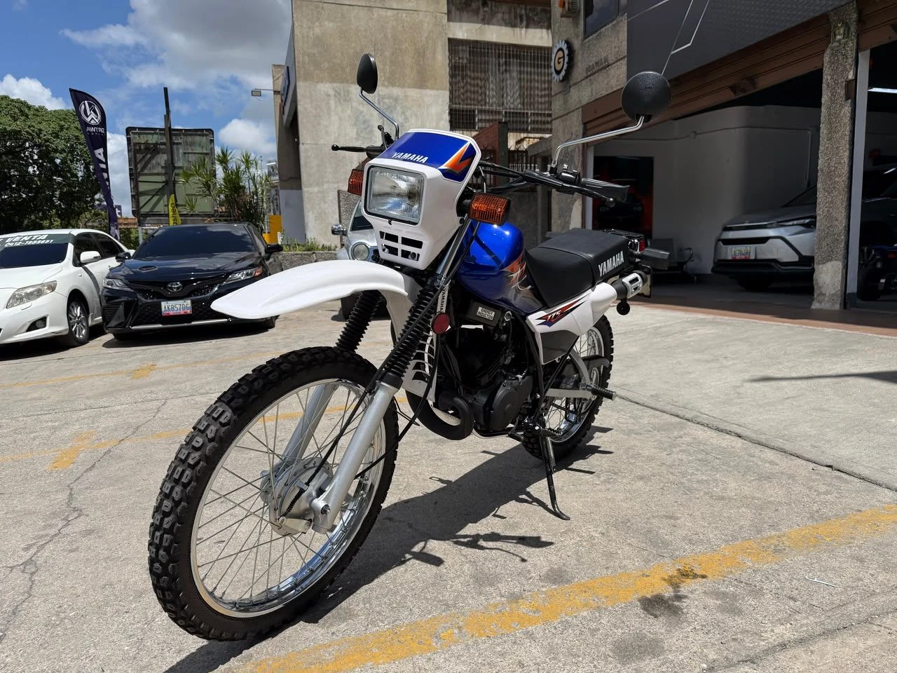 2025 Yamaha DT 175