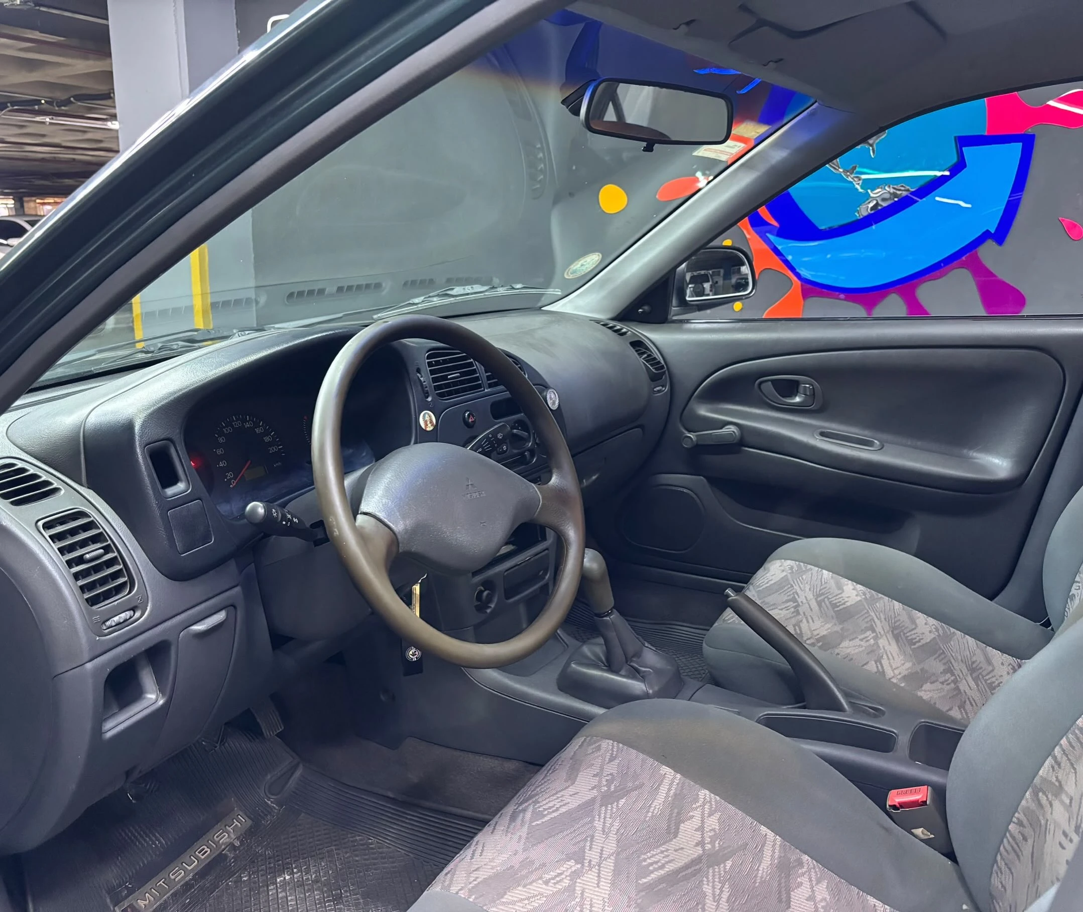 2004 Mitsubishi Lancer Signo — photo 9