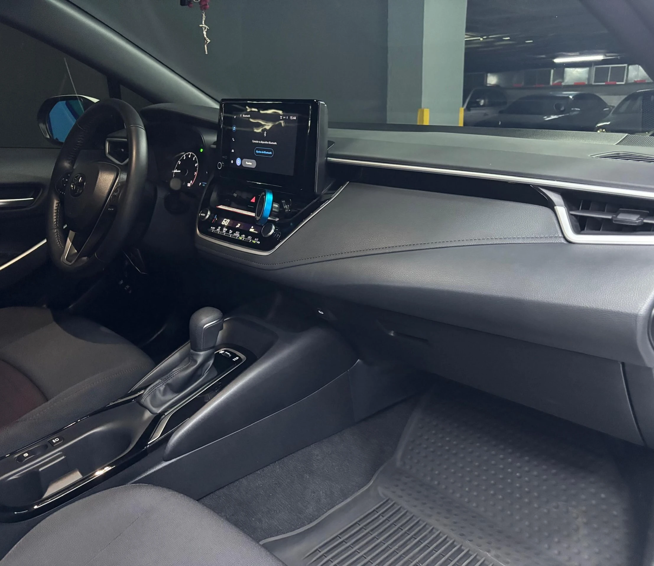 2024 Toyota Corolla Americano SE — foto 8