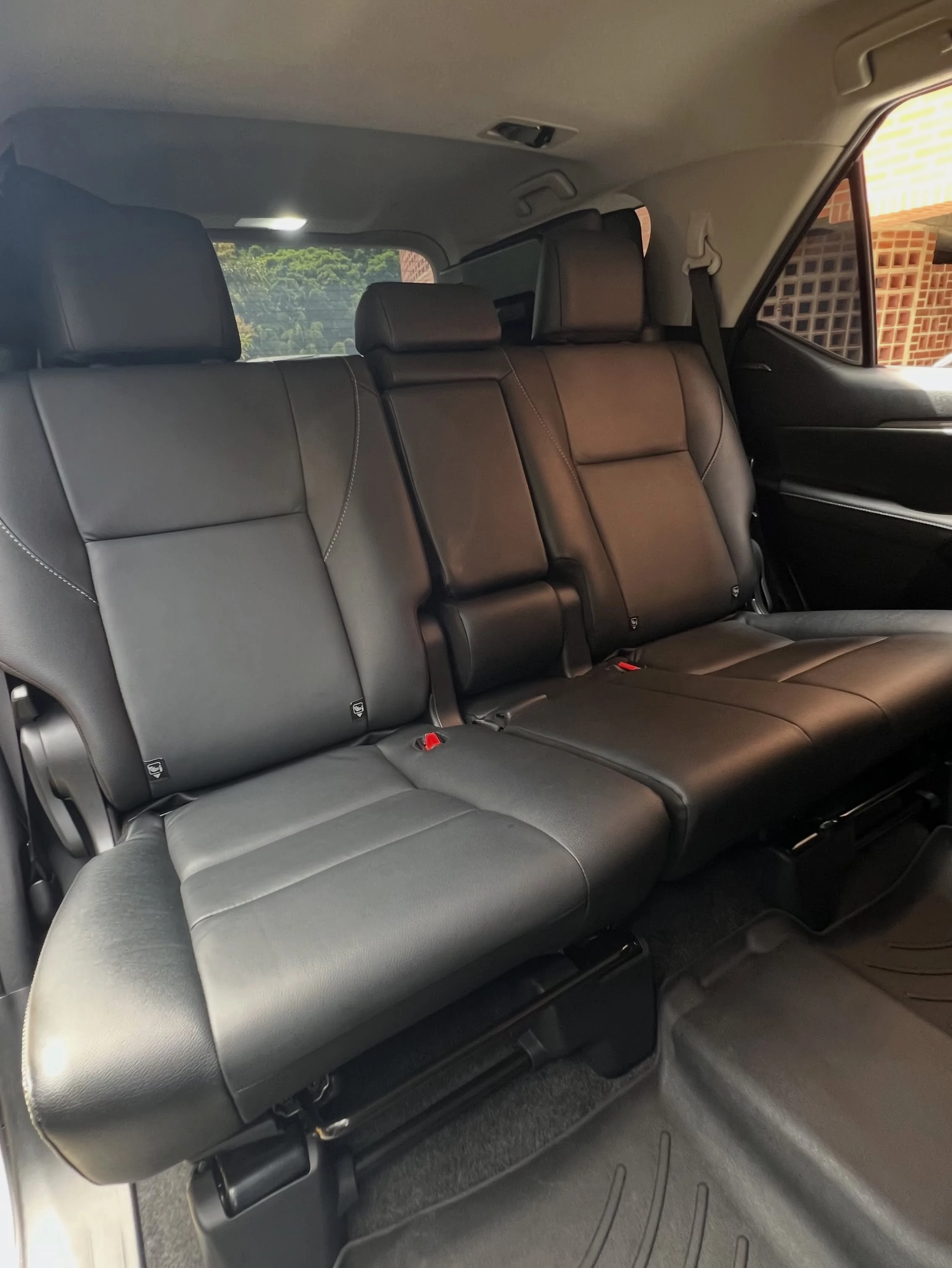 2025 Toyota Fortuner SW4 — photo 8
