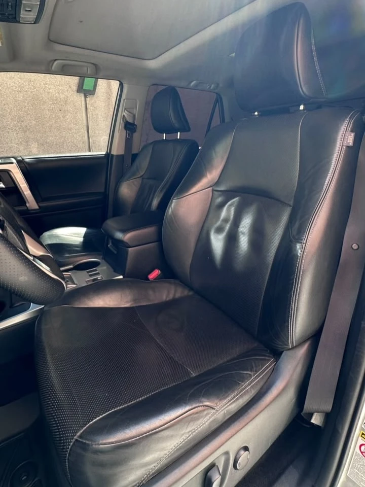 2017 Toyota 4Runner Limited — photo 11