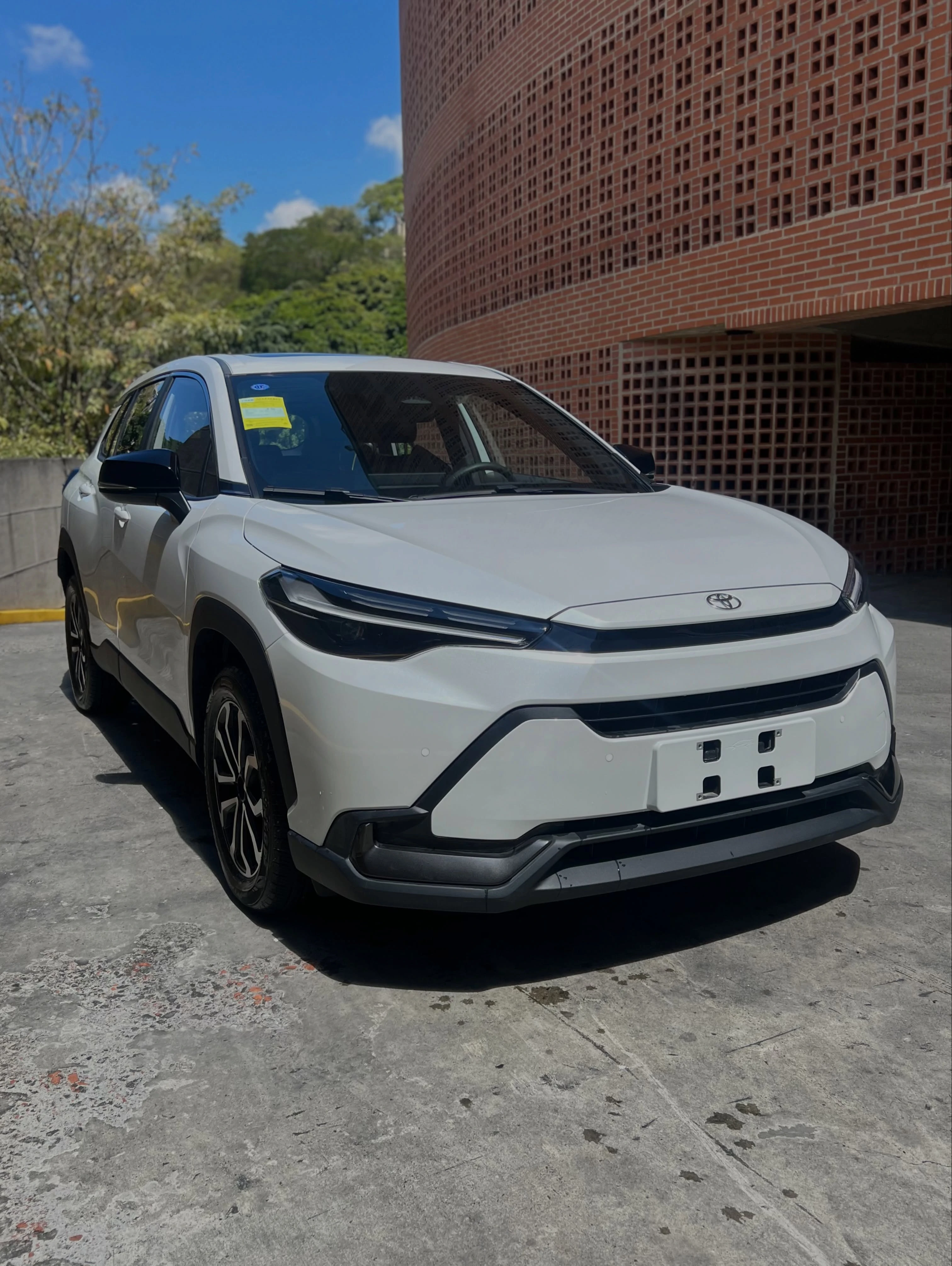 2026 Toyota Frontlander HEV — photo 2