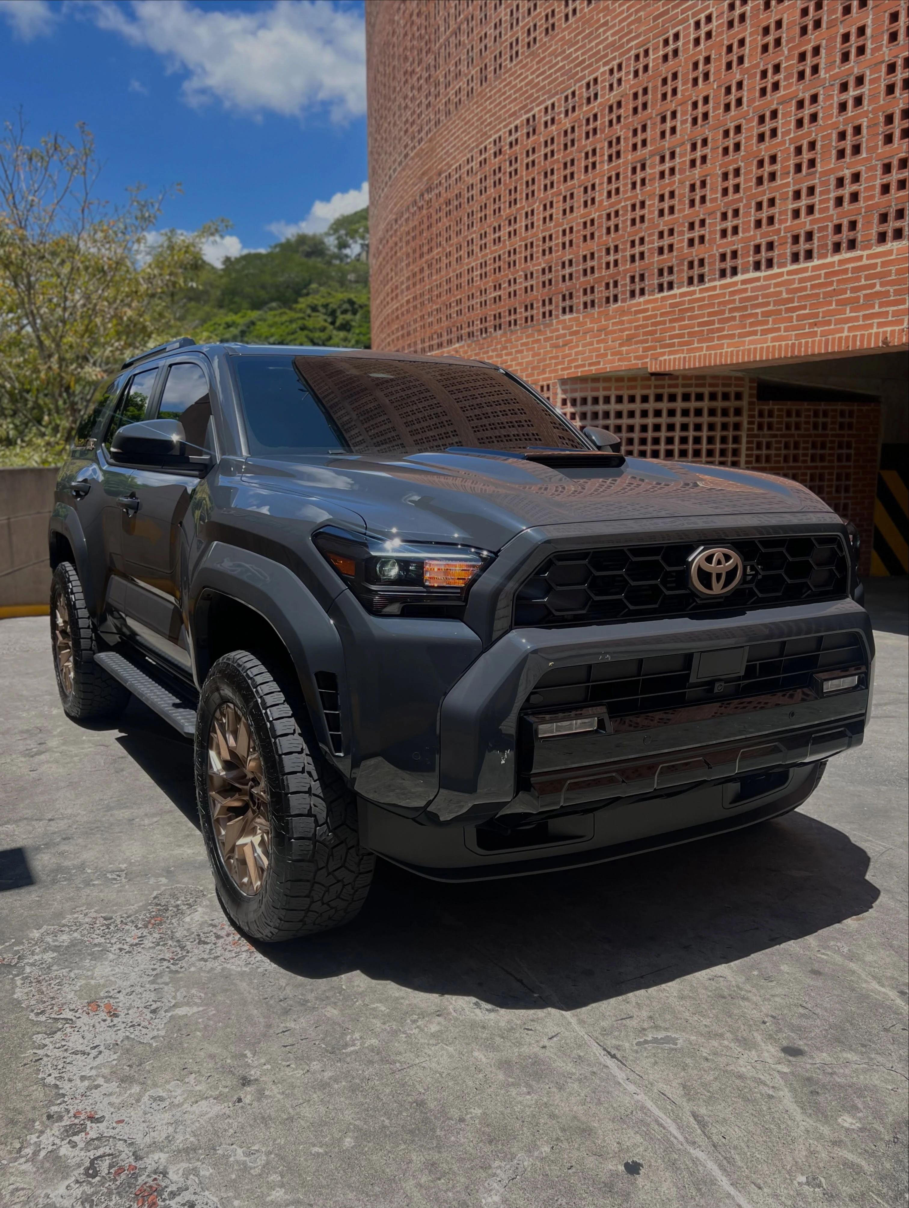 2025 Toyota 4Runner TRD Sport — photo 2
