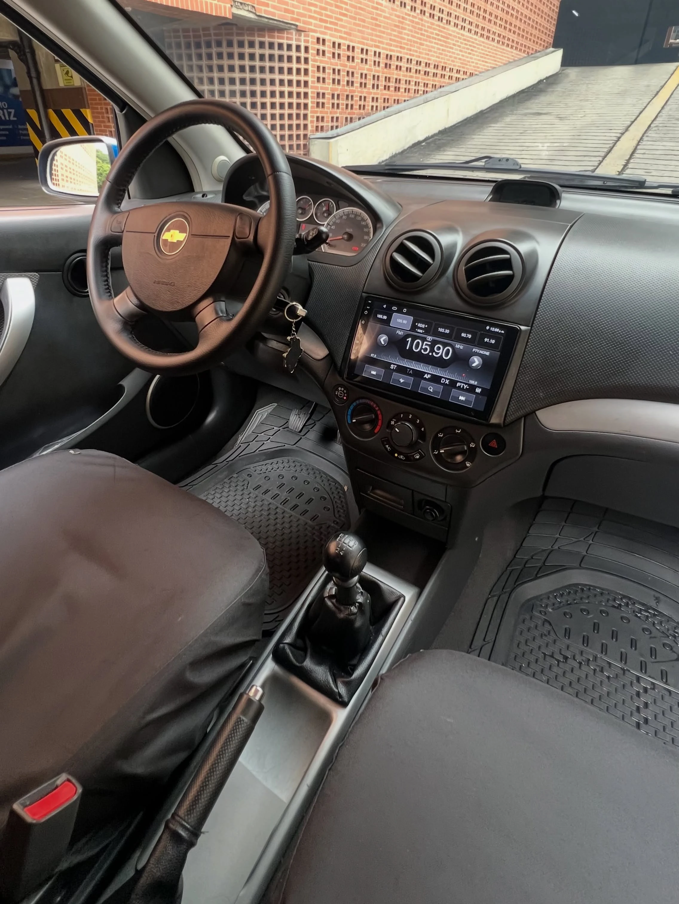 2012 Chevrolet Aveo Speed — photo 9