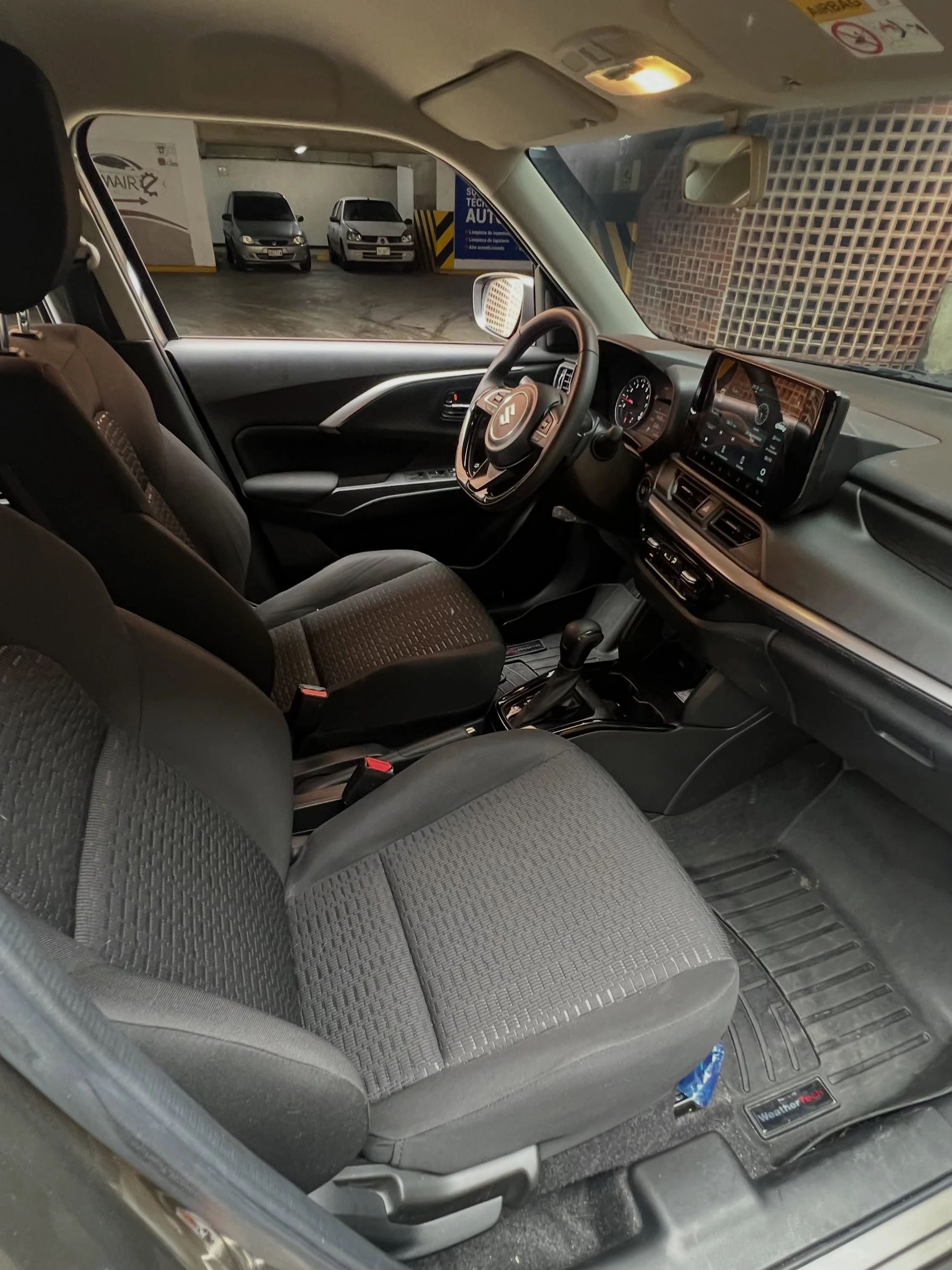 2025 Suzuki Swift — photo 11