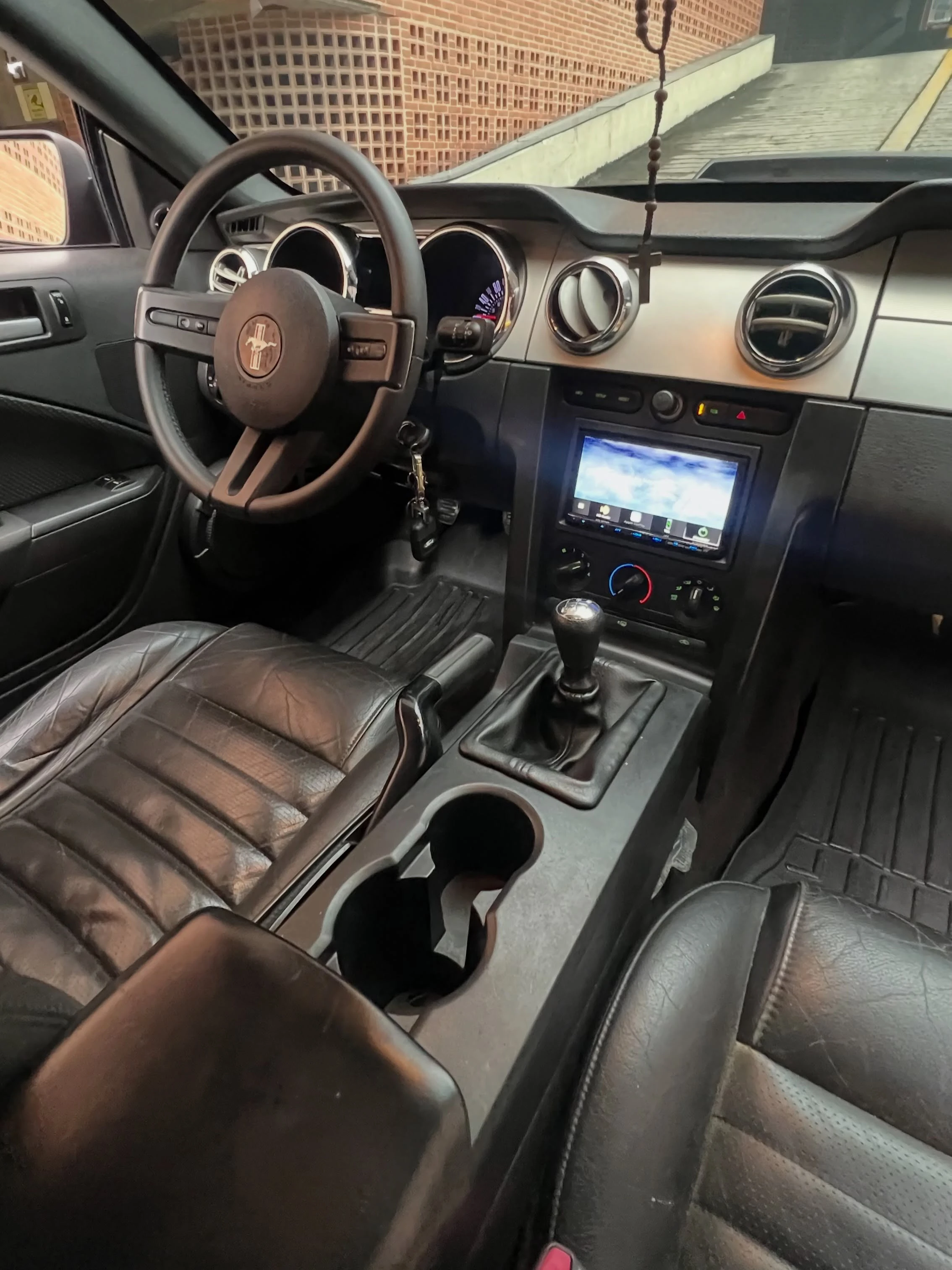 2007 Ford Mustang GT — photo 8