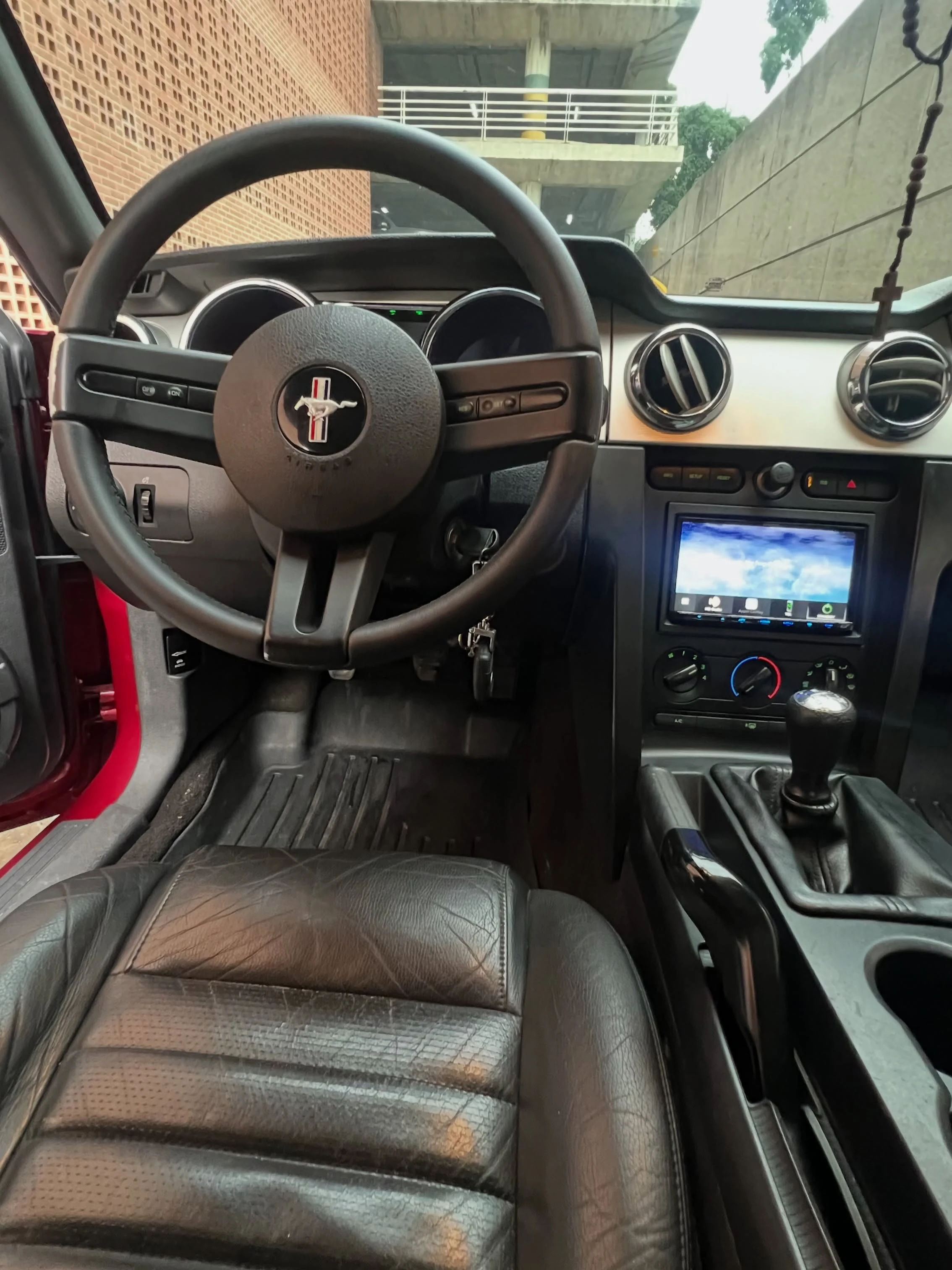 2007 Ford Mustang GT — photo 11