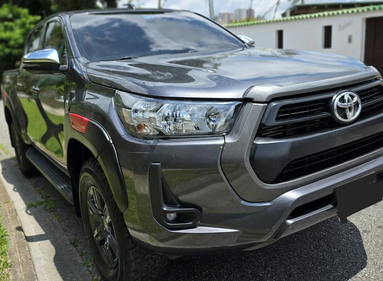 2023 Toyota Hilux