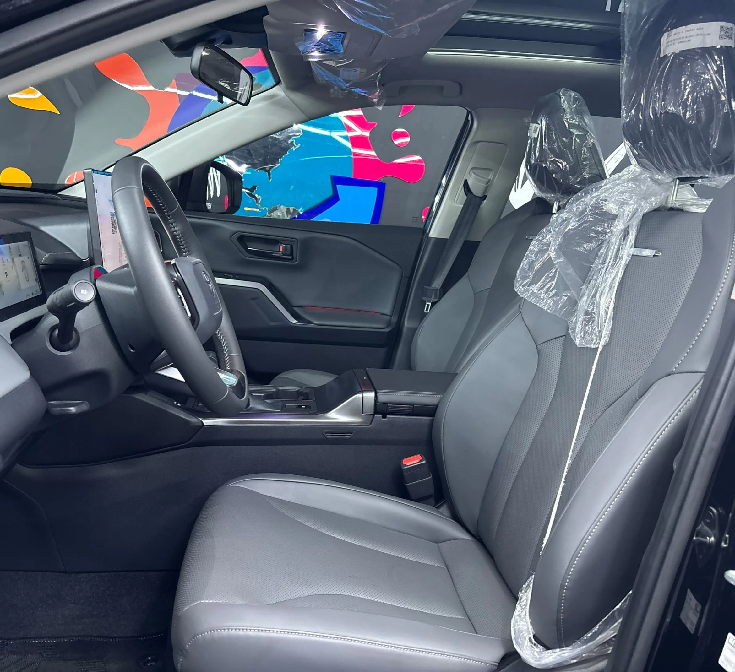 2026 Toyota RAV4 — photo 13