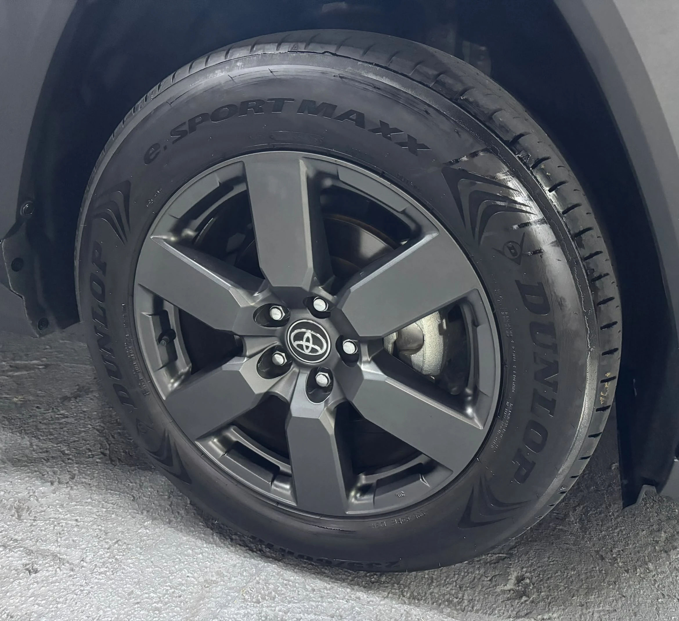 2026 Toyota RAV4 — photo 16