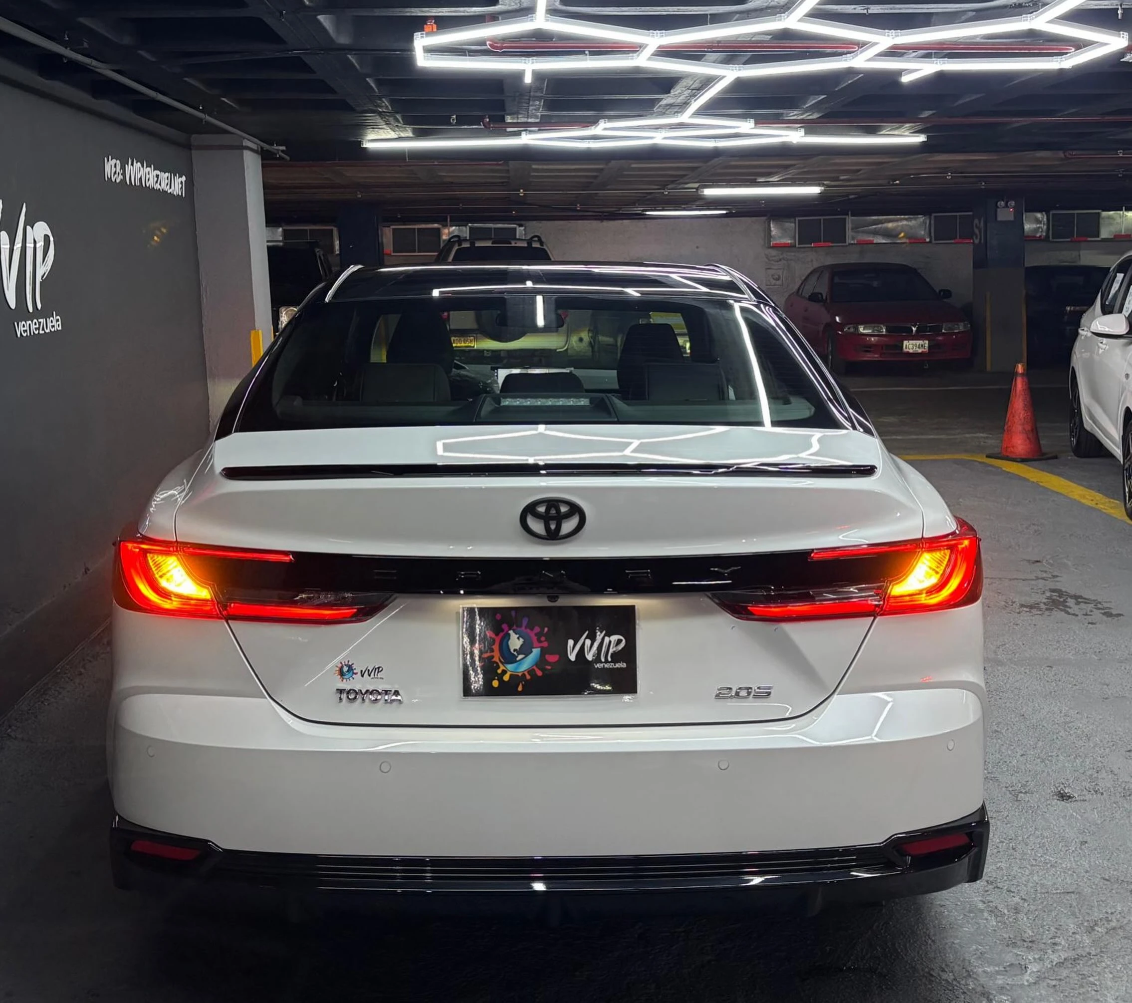 2025 Toyota Camry 2.0S — photo 6