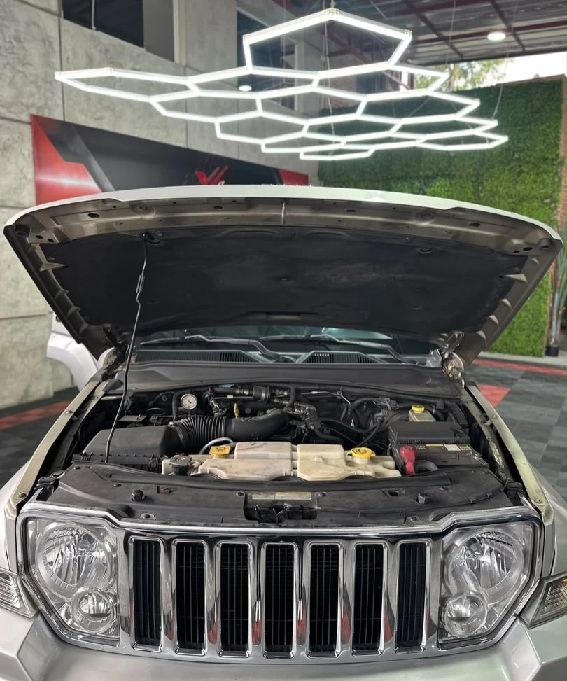 2012 Jeep Cherokee Kk — photo 9