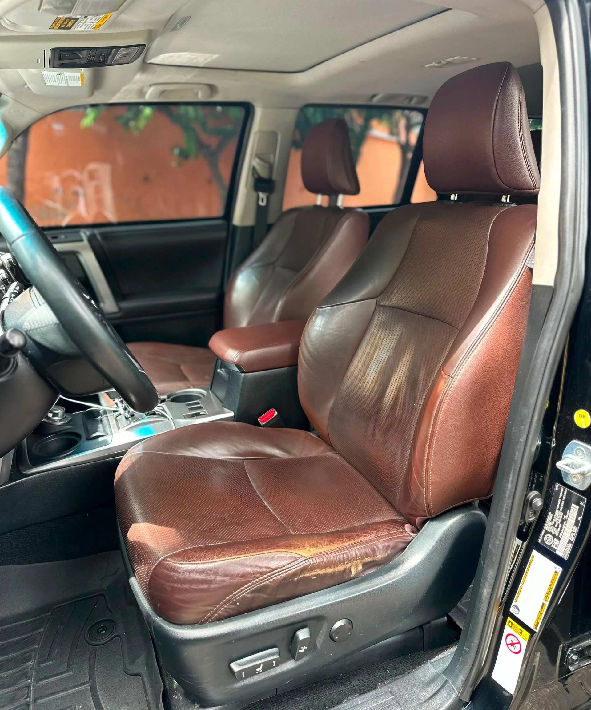 2018 Toyota 4Runner Limited — photo 6