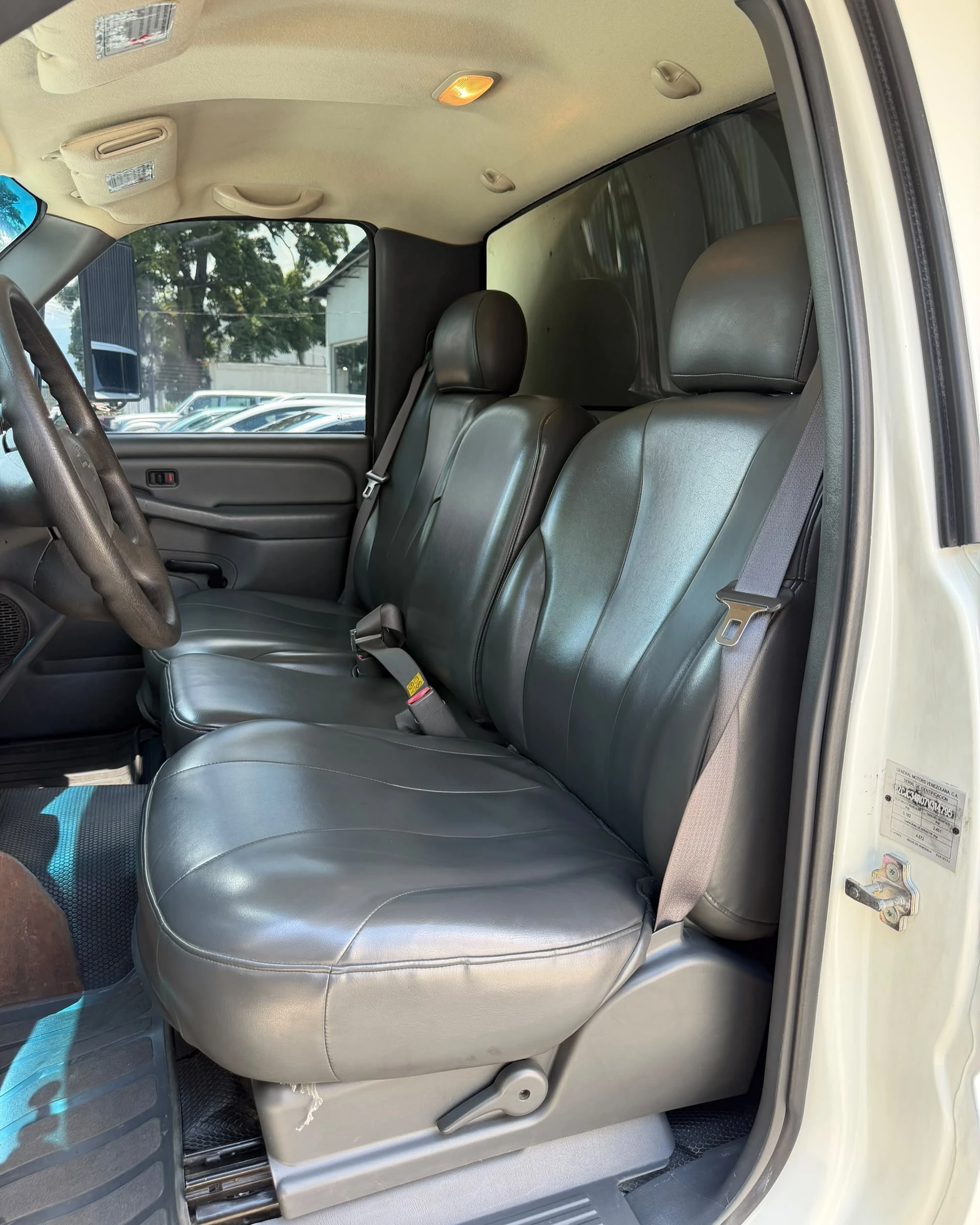2007 Chevrolet Silverado — photo 11