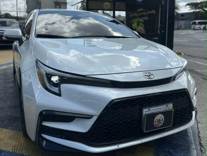 2024 Toyota Corolla SE — photo 9