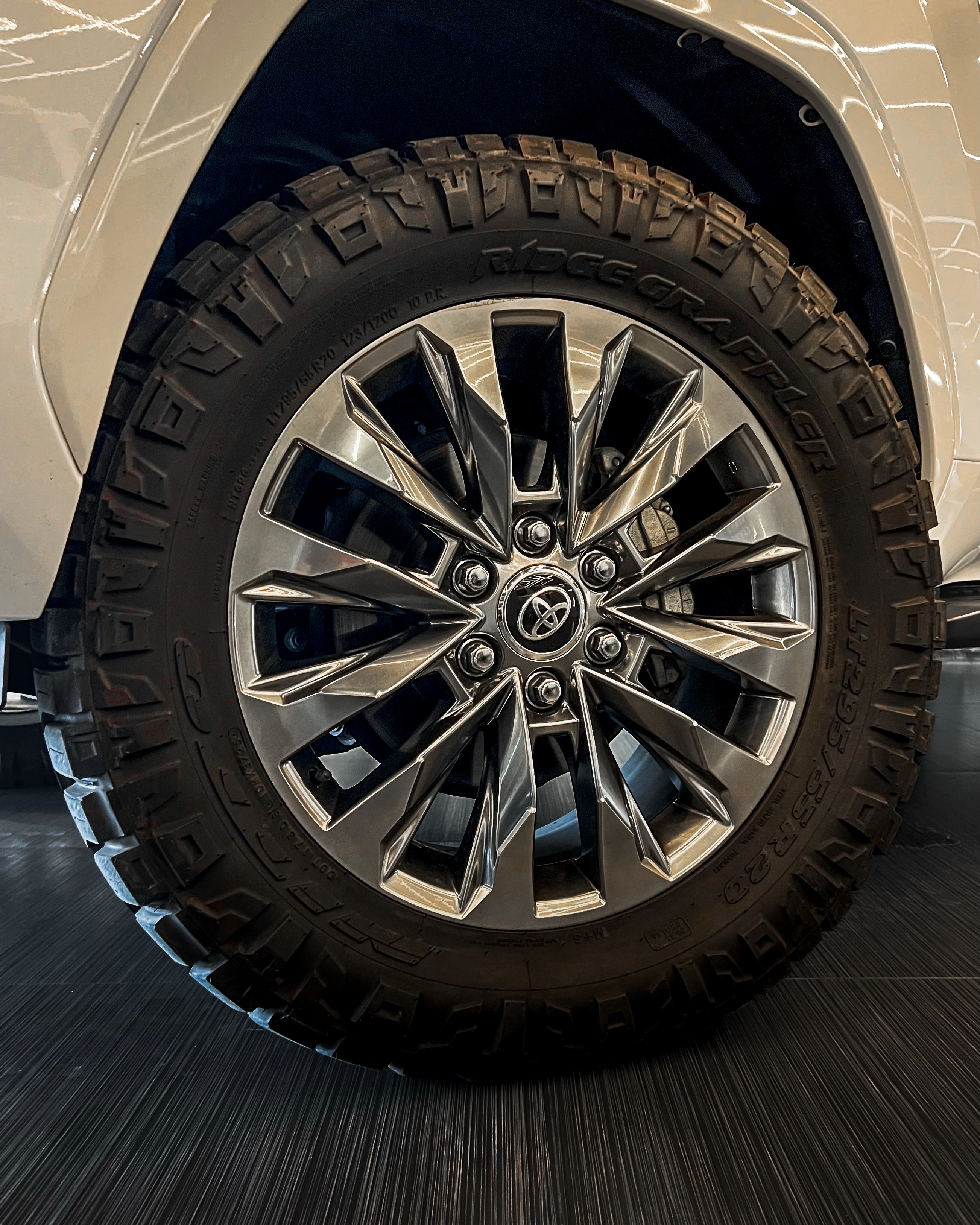 2024 Toyota Land Cruiser VX 4.0 — photo 4