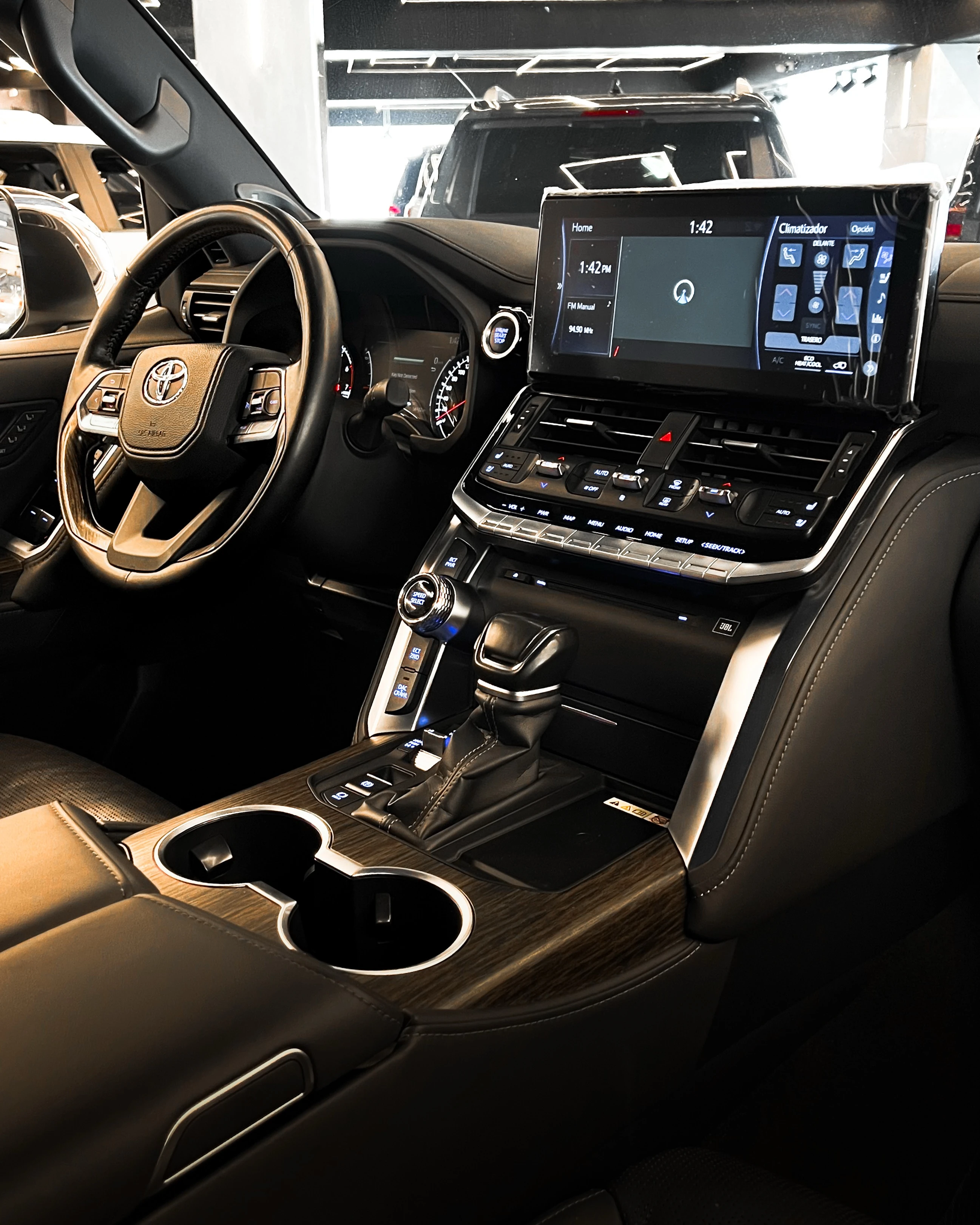 2024 Toyota Land Cruiser VX 4.0 — photo 6