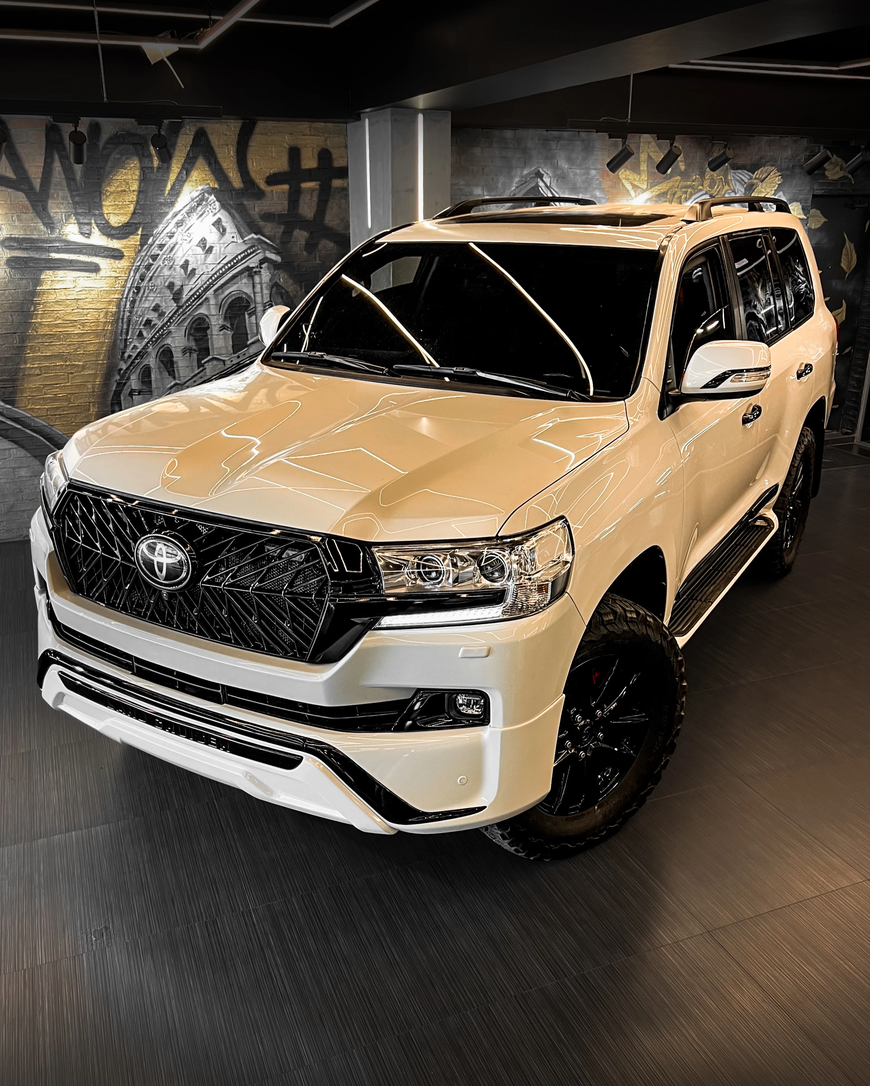 2018 Toyota Land Cruiser 200