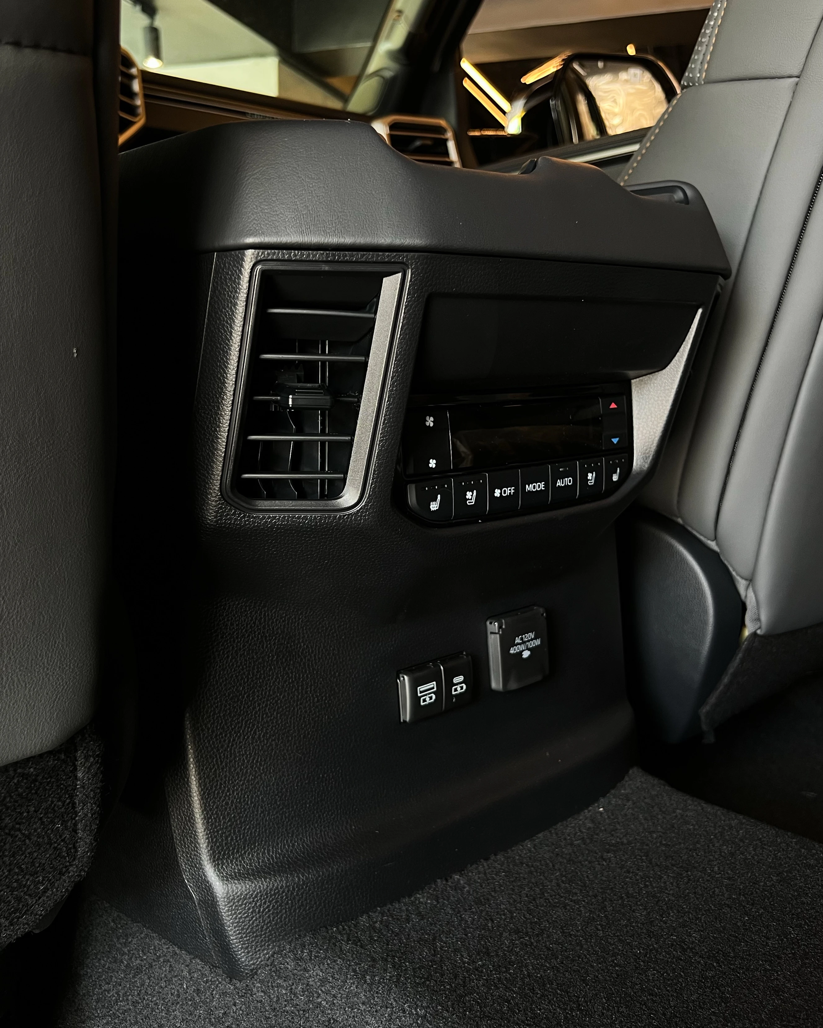 2026 Toyota Sequoia Capstone — photo 9