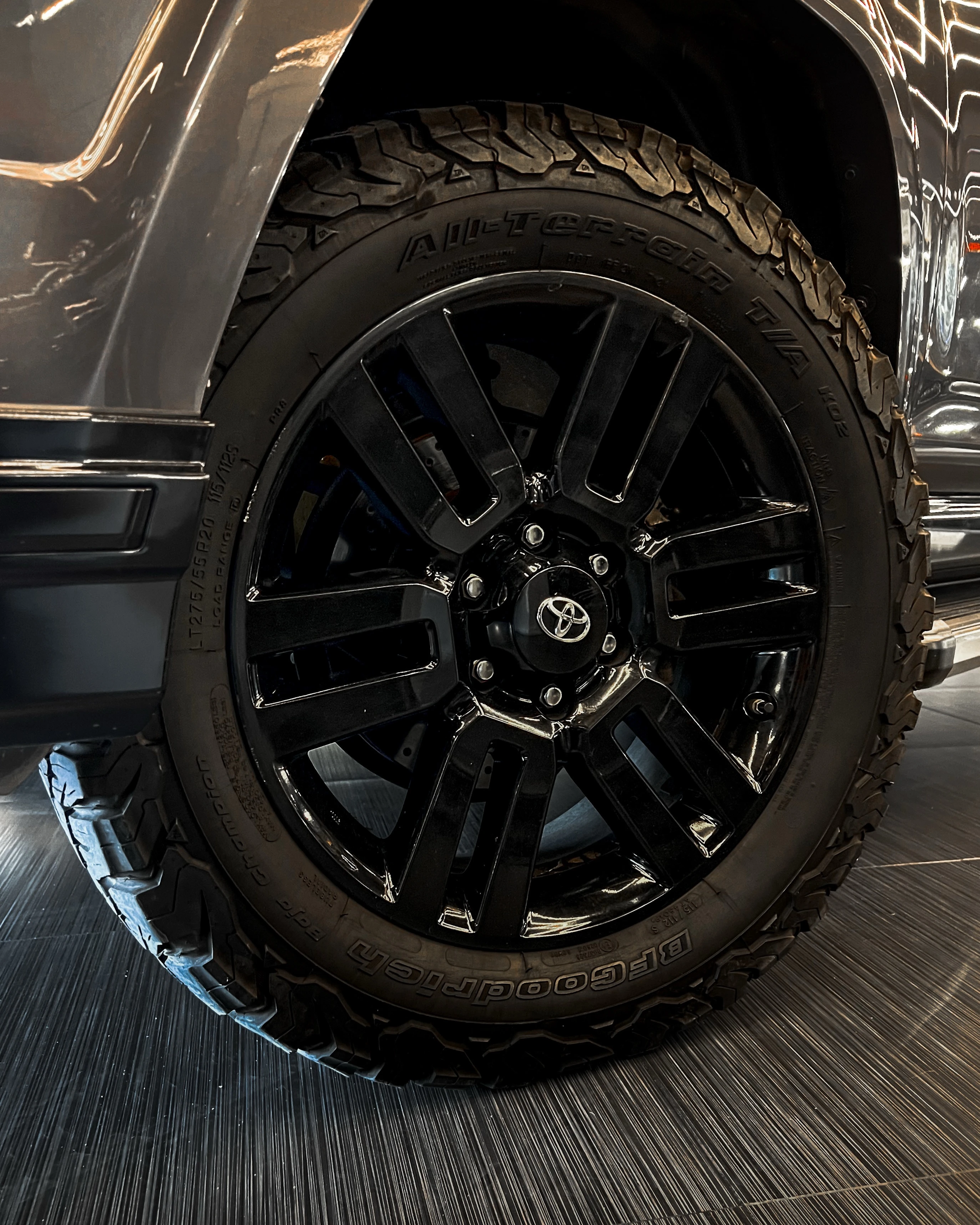 2019 Toyota 4Runner Limited Nightshade — photo 3
