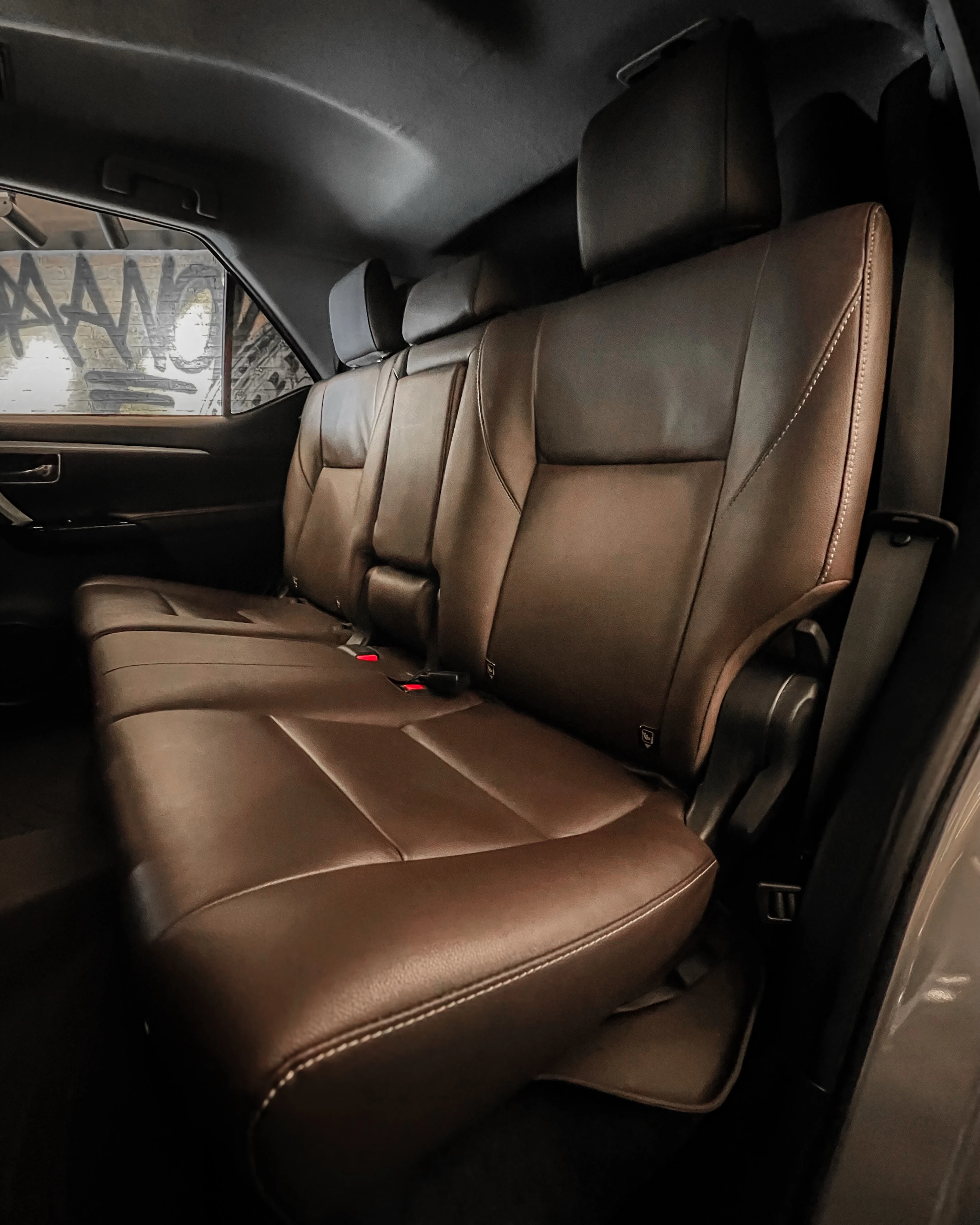 2019 Toyota Fortuner SW4 SRX V6 — photo 12