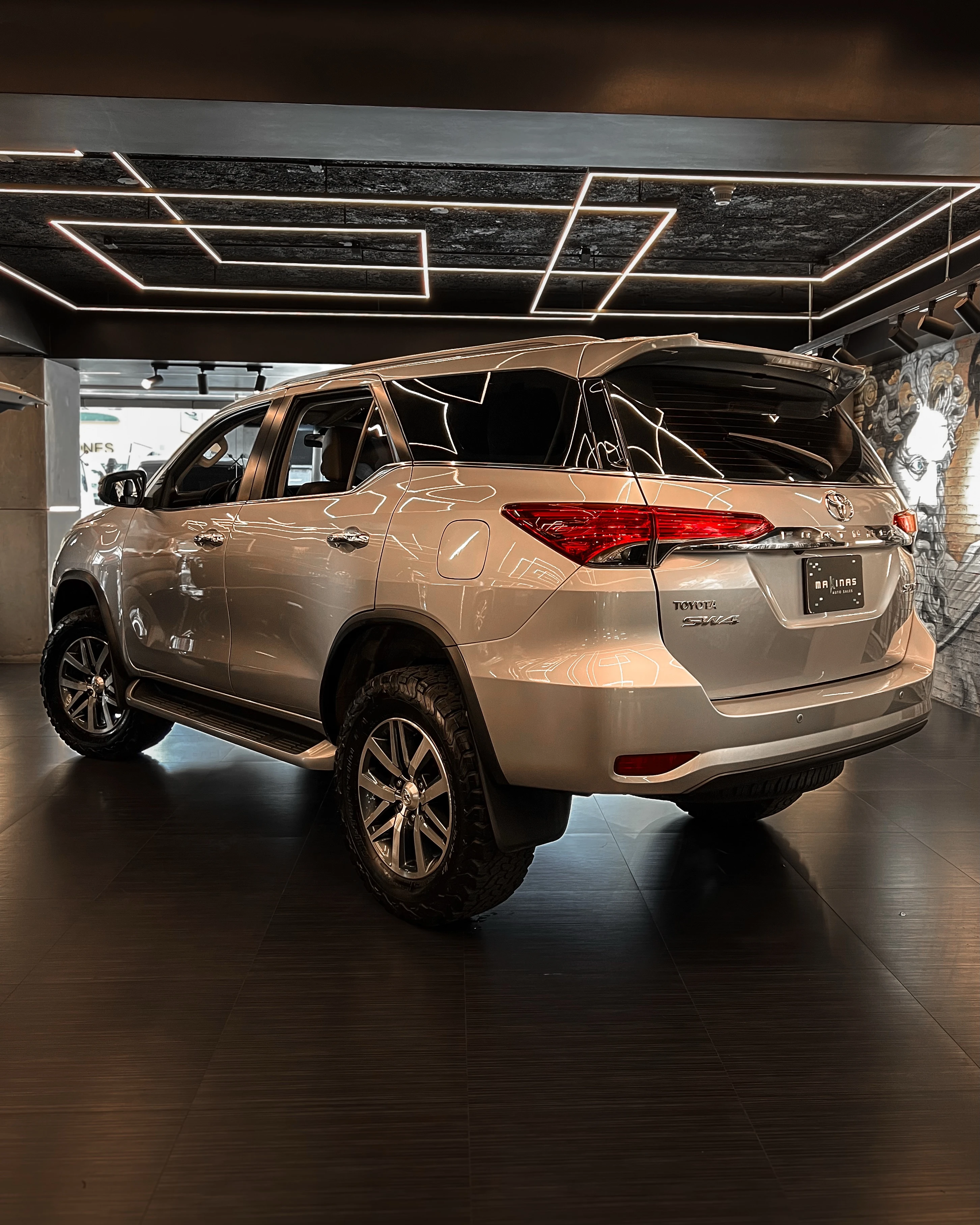 2019 Toyota Fortuner SW4 SRX V6 — photo 16