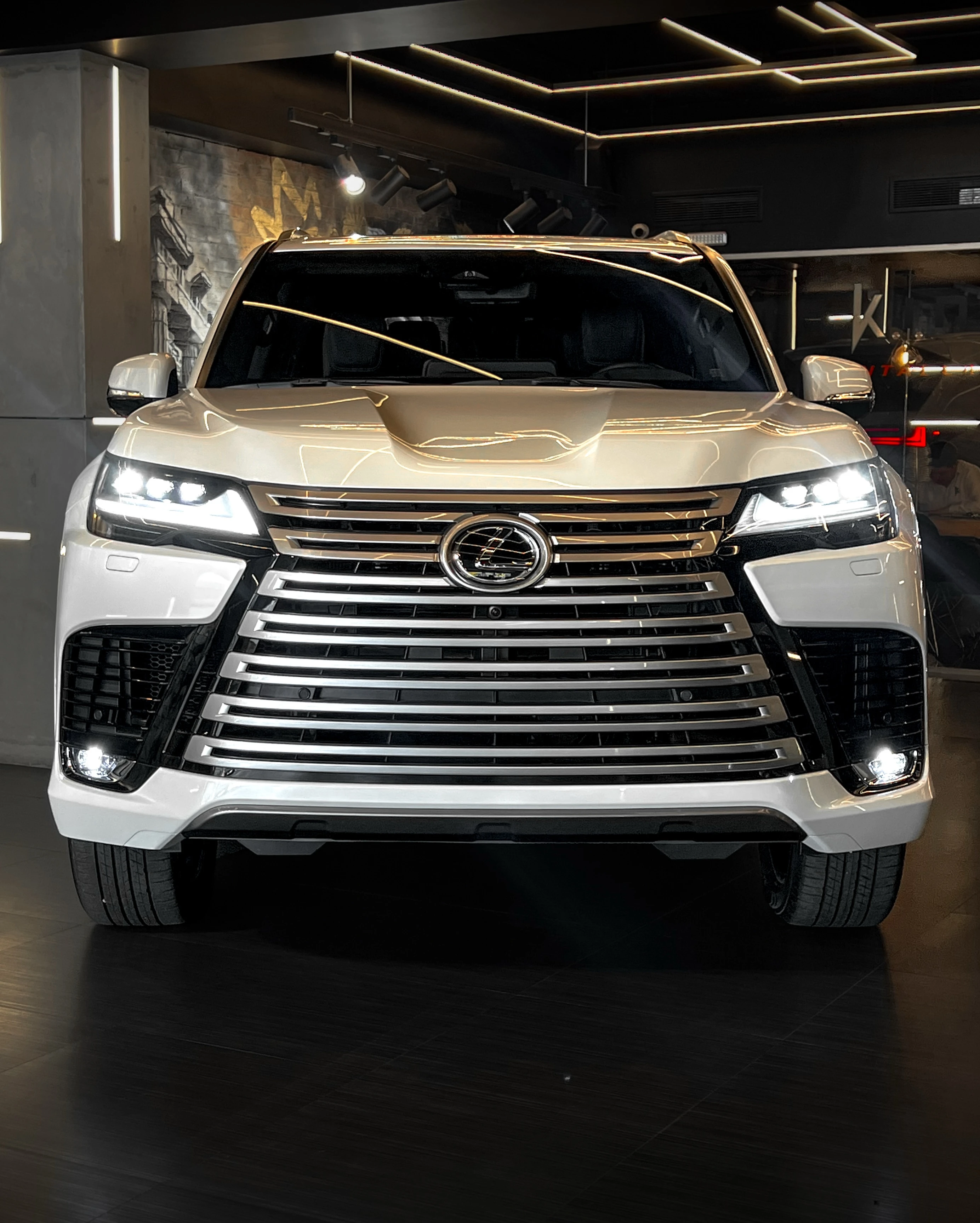 2026 Lexus LX — photo 3
