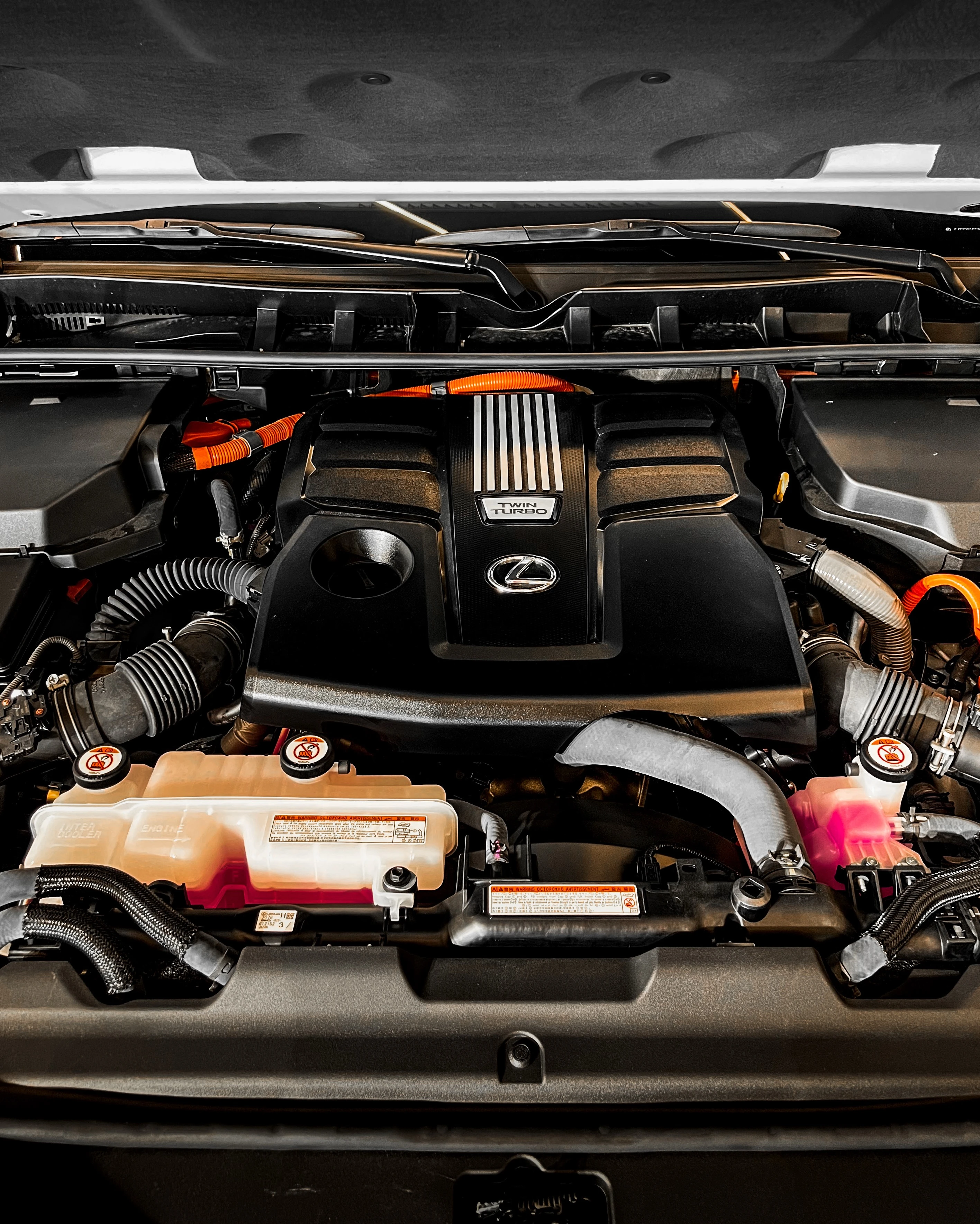 2026 Lexus LX — photo 5