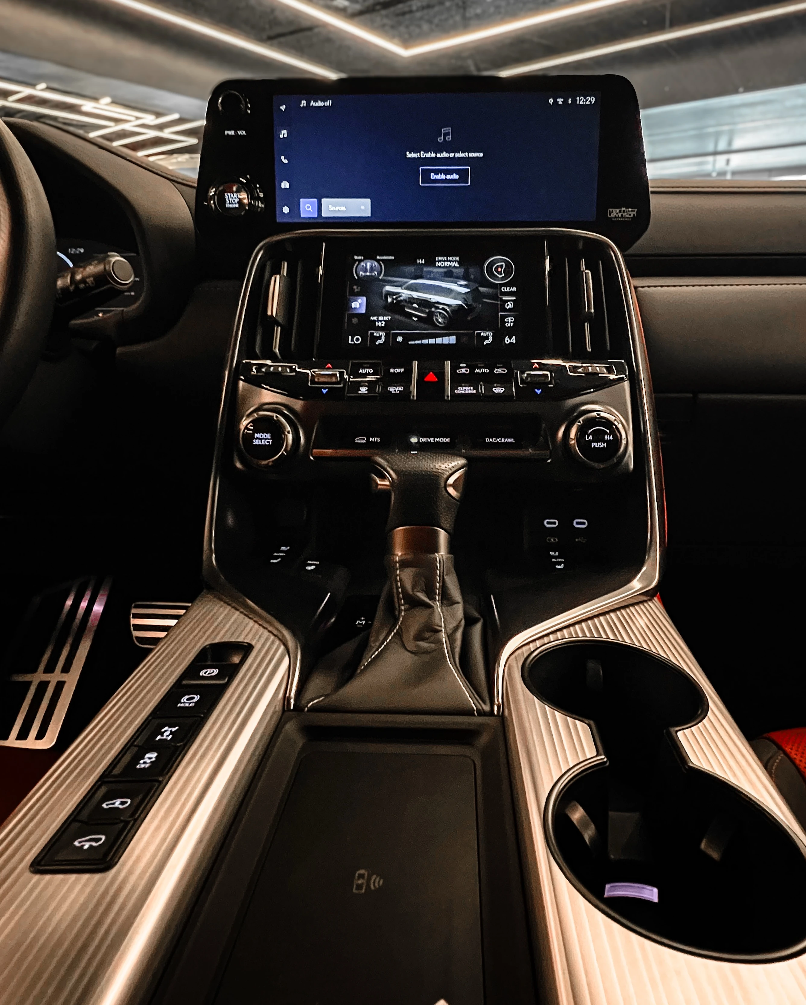 2025 Lexus LX 600 Full Sport Twin Turbo — photo 9