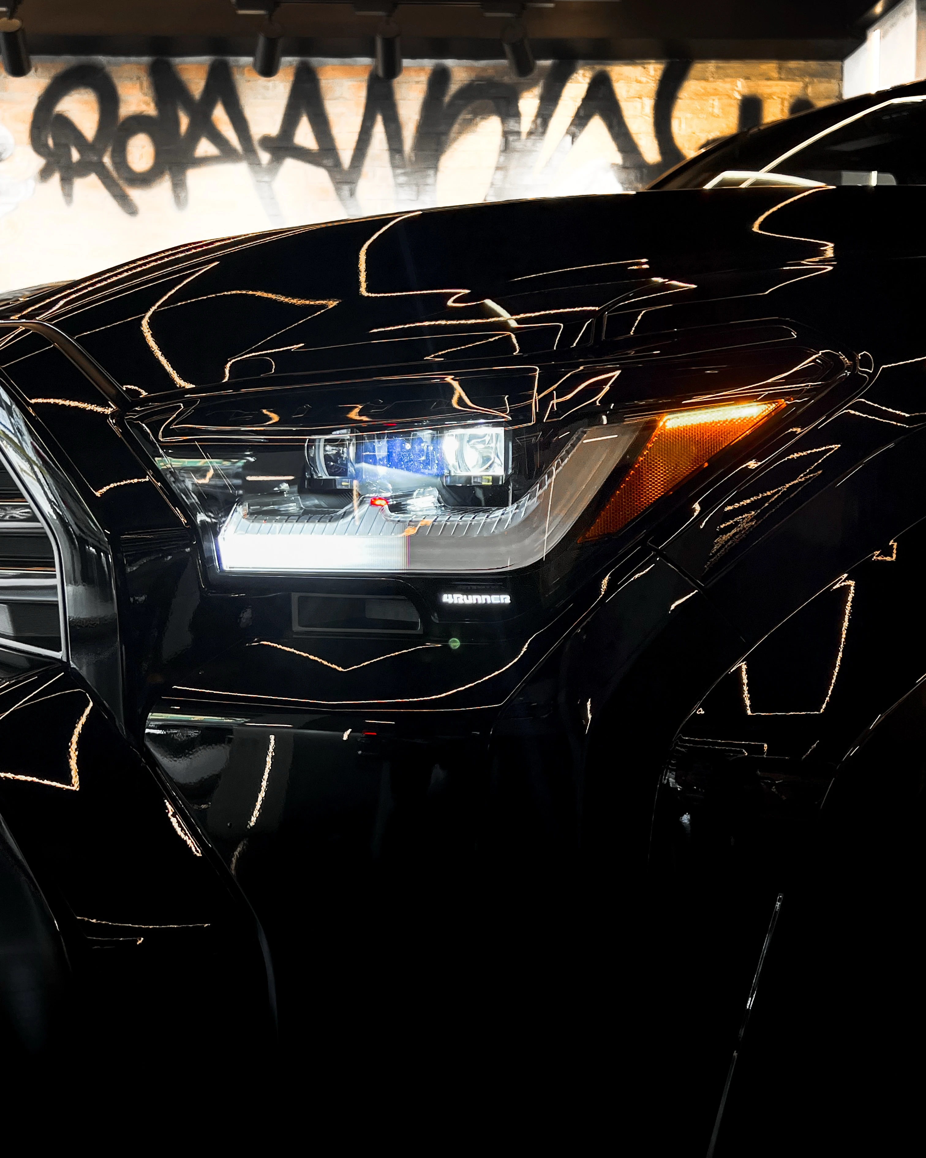 2026 Toyota 4Runner Platinum — photo 2
