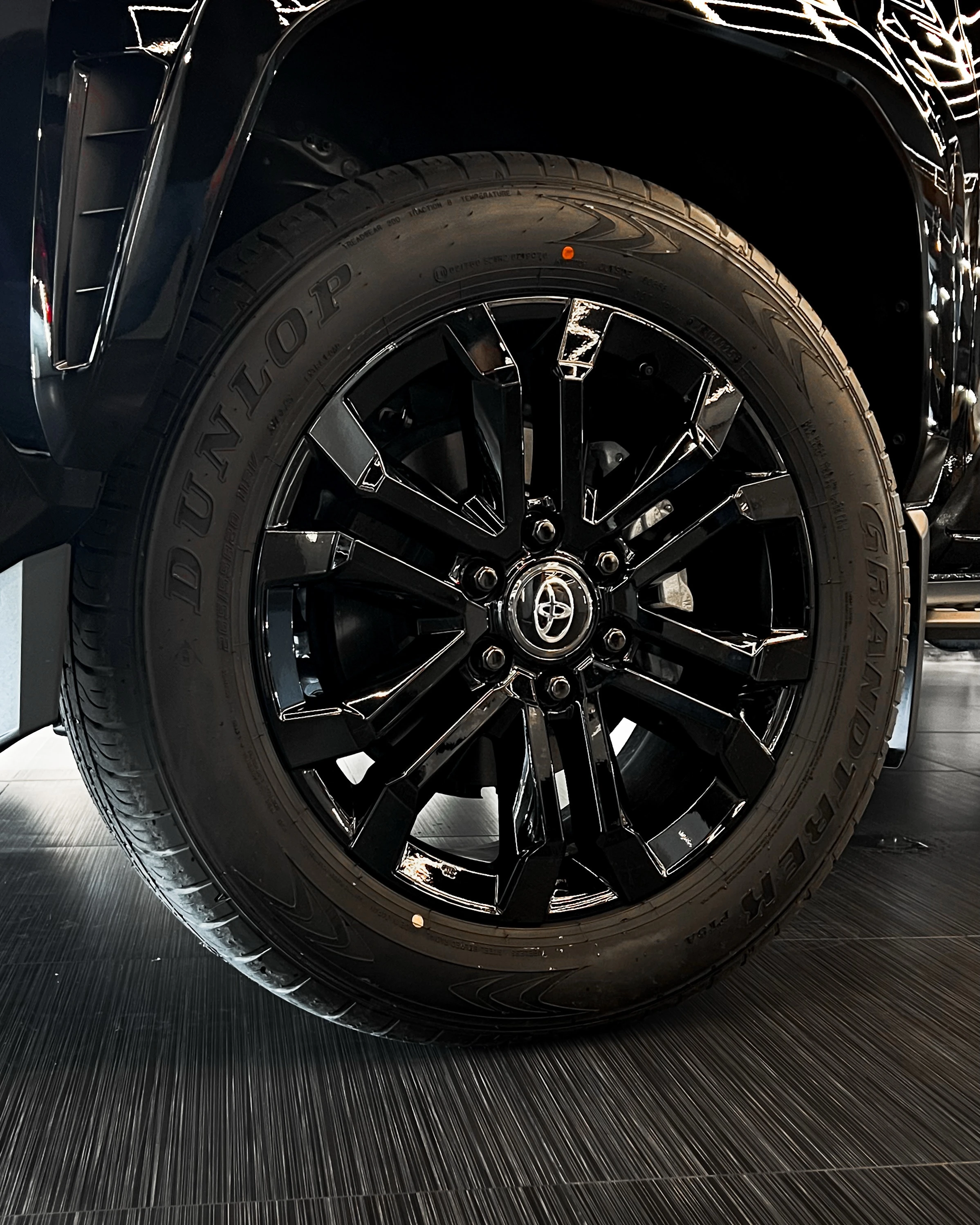 2026 Toyota 4Runner Platinum — photo 4
