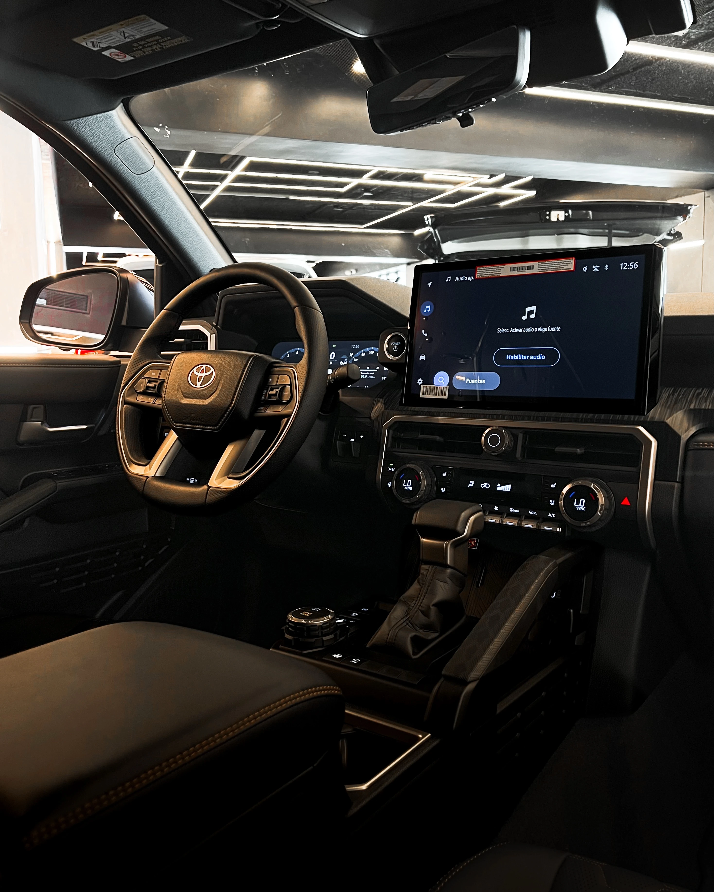 2026 Toyota 4Runner Platinum — photo 6
