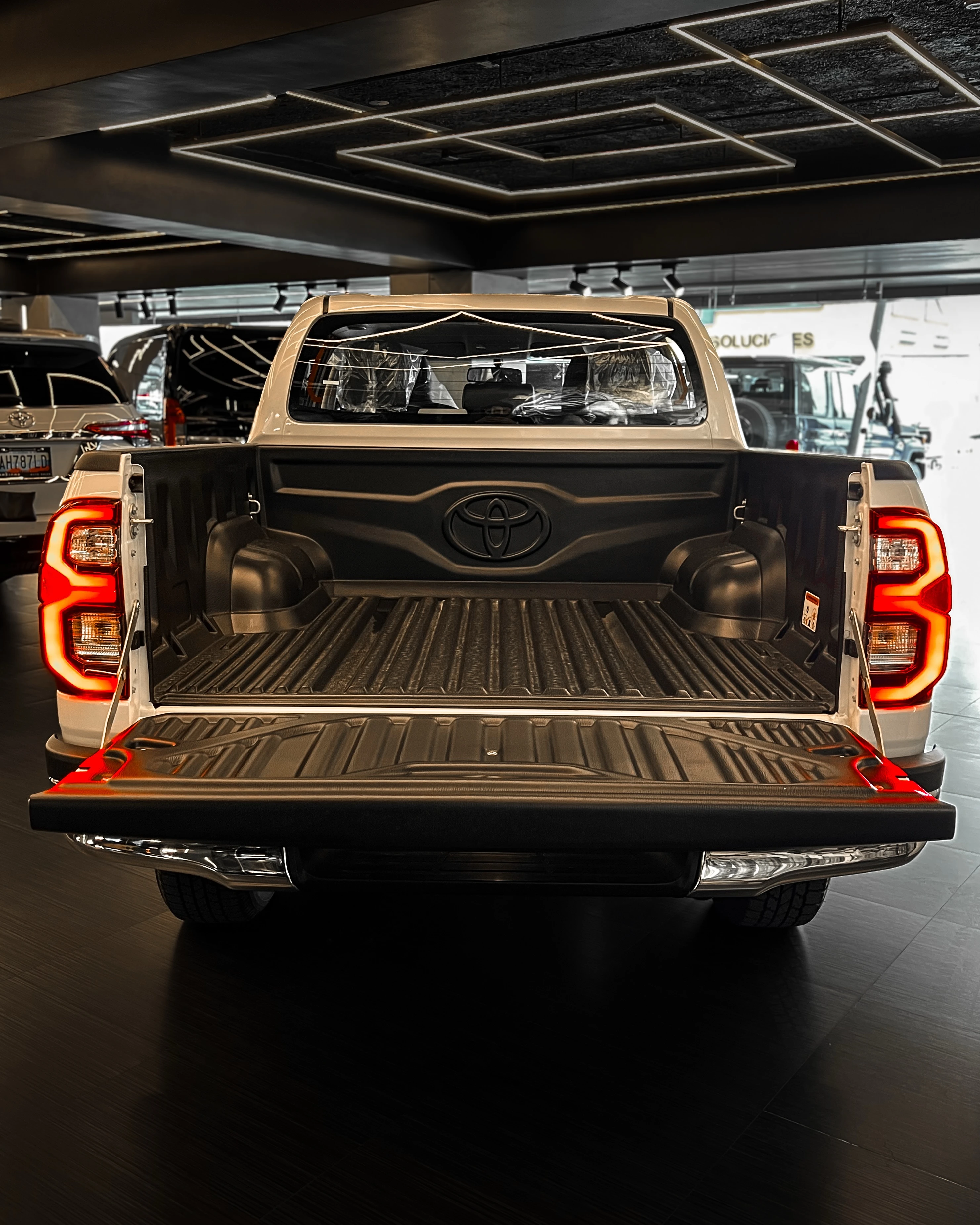 2026 Toyota Hilux SRX (Top de Gama) — photo 11
