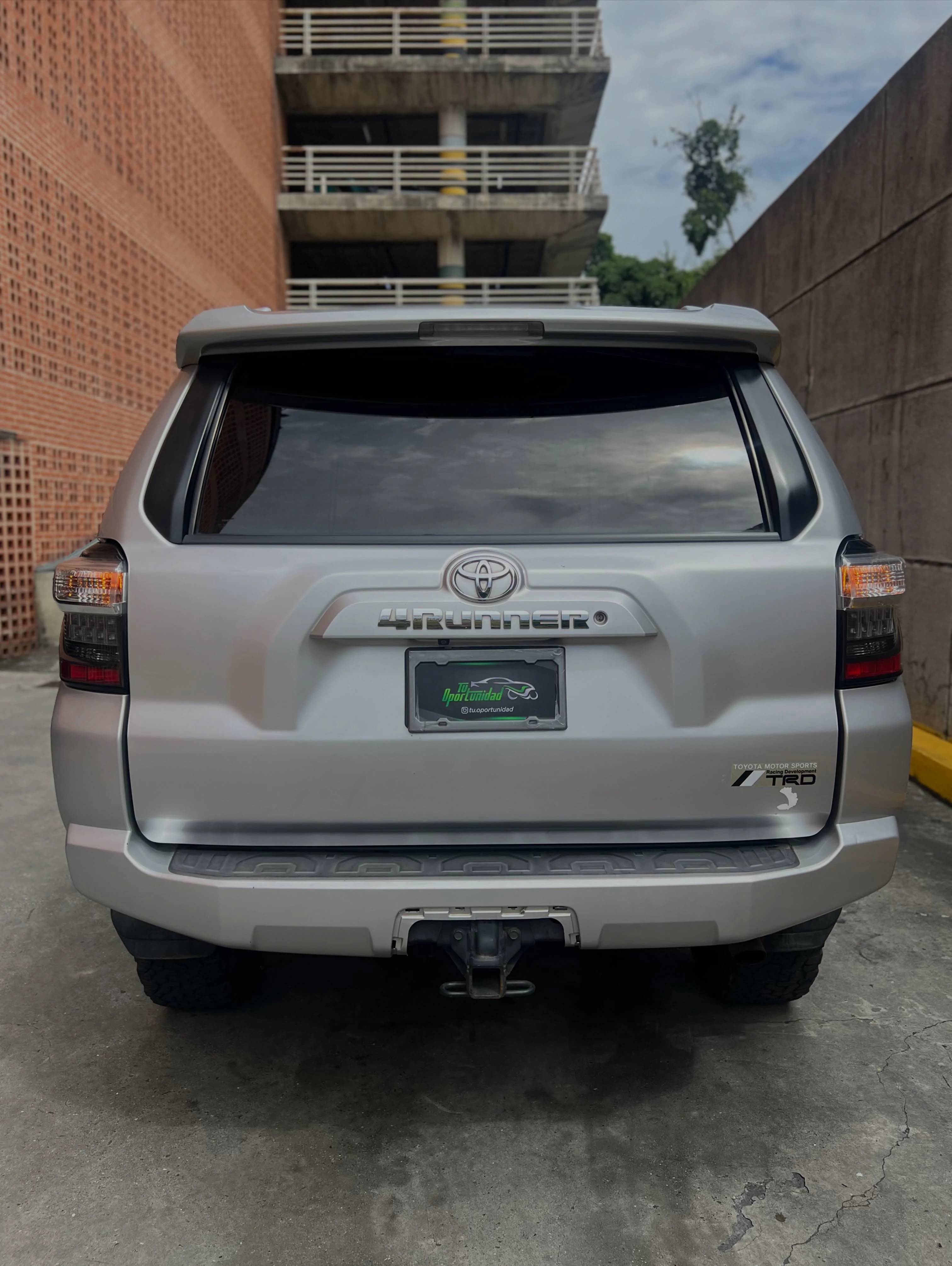 2016 Toyota 4Runner SR5 — photo 4