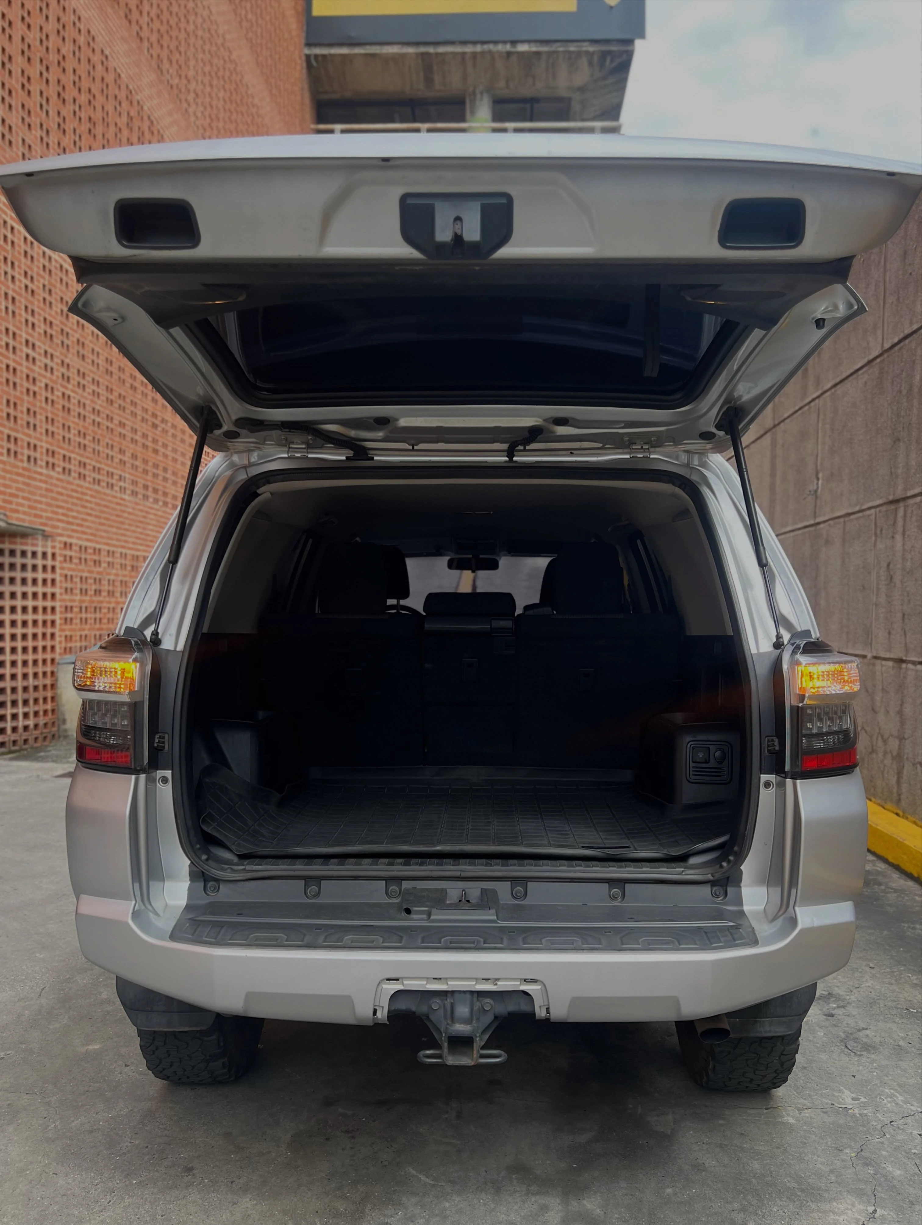 2016 Toyota 4Runner SR5 — photo 6