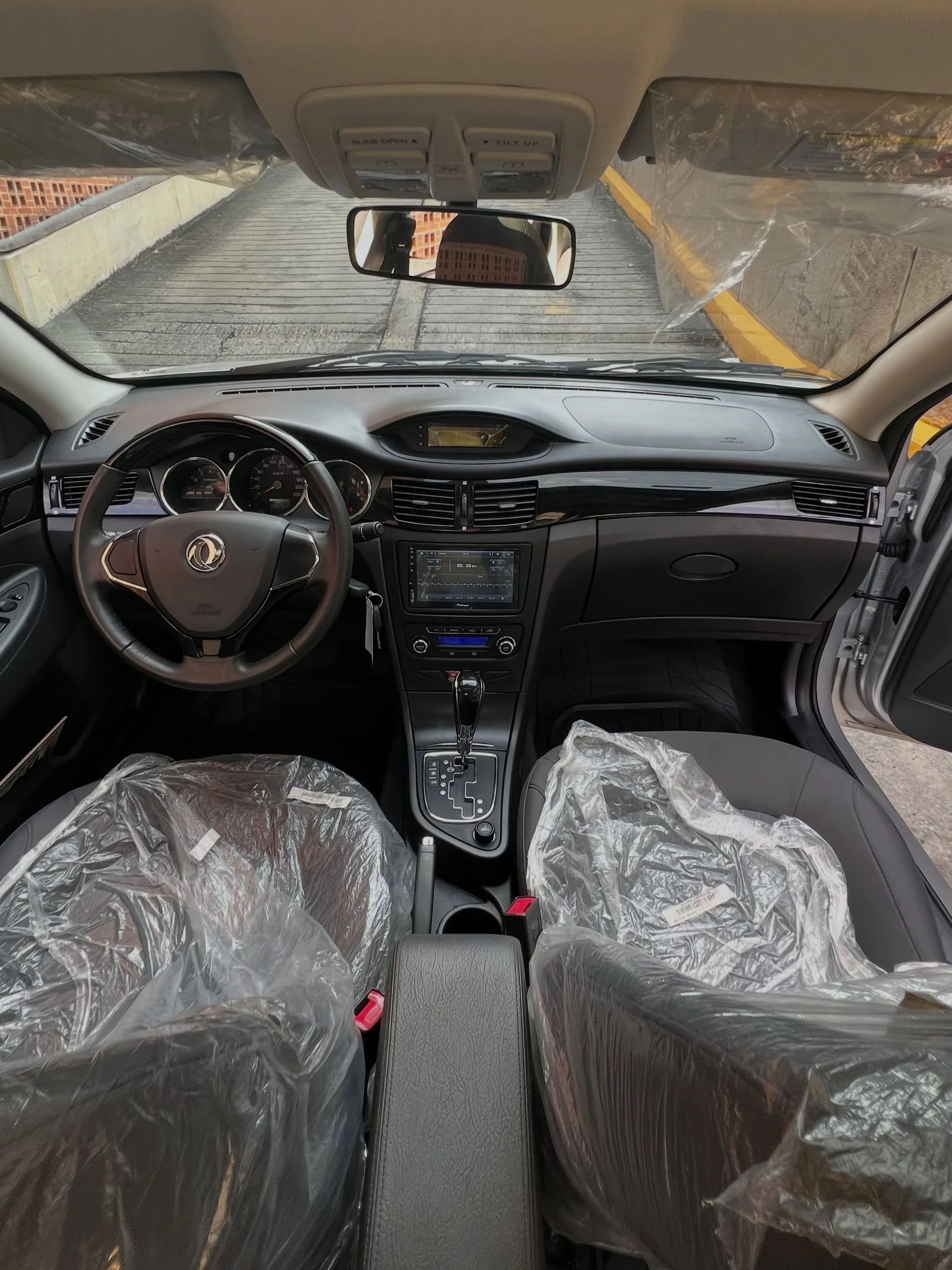 2026 Dongfeng S30 — photo 9
